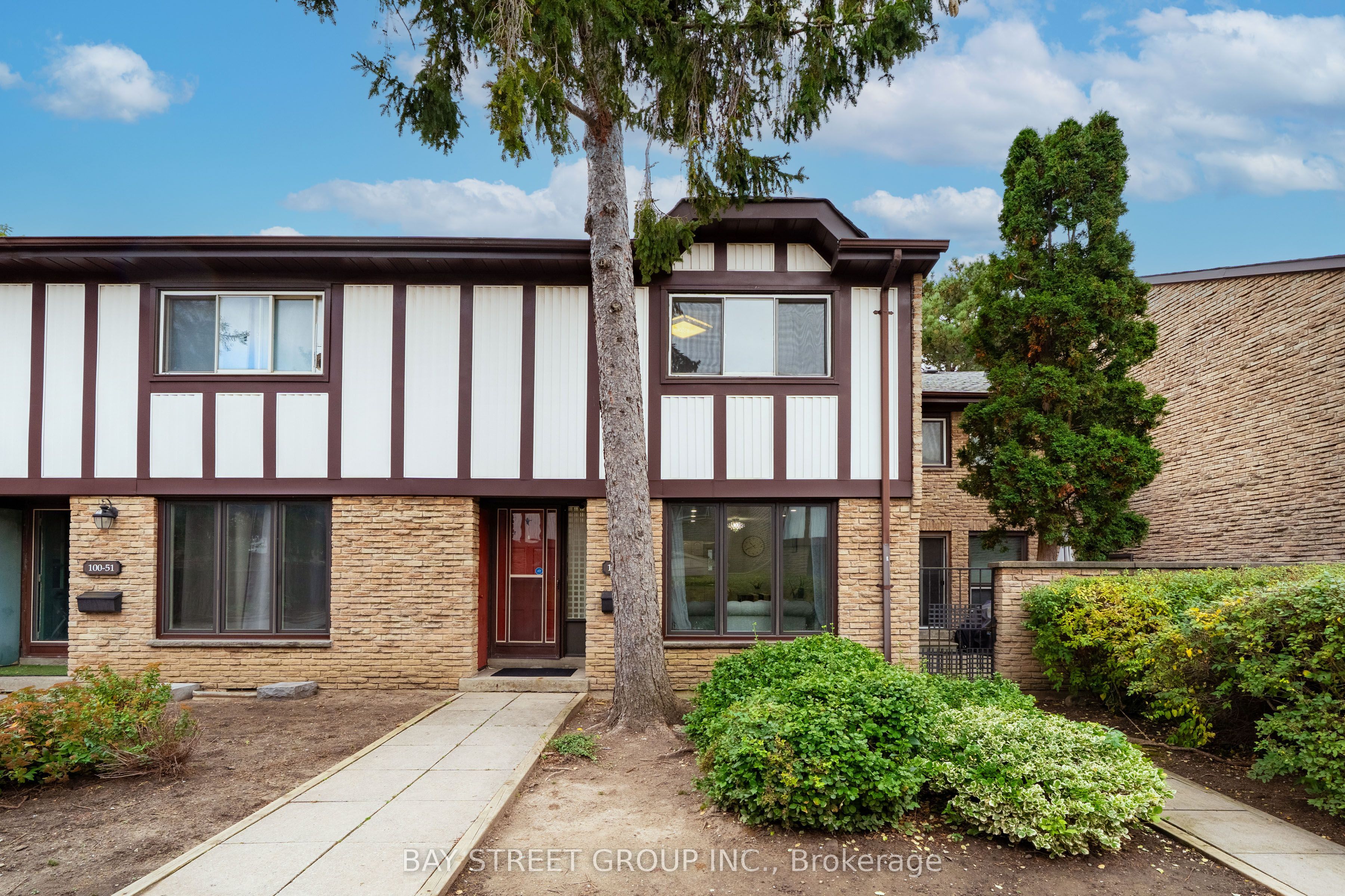 100 Burrows Hall Boulevard 49 Property Photo 1