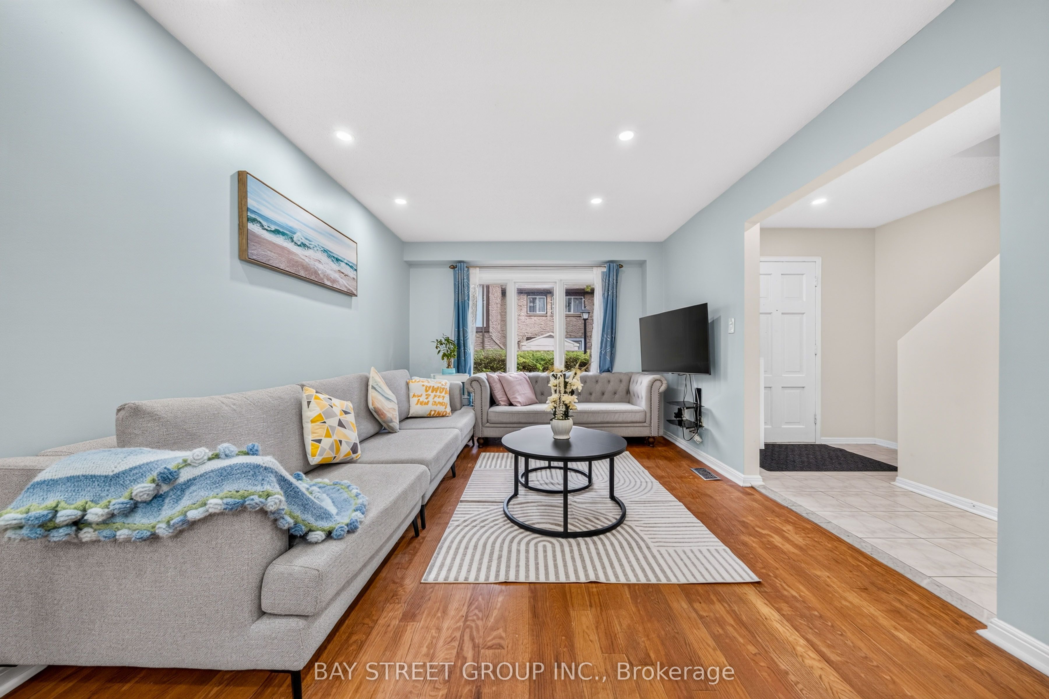 100 Burrows Hall Boulevard 49 Property Photo 6