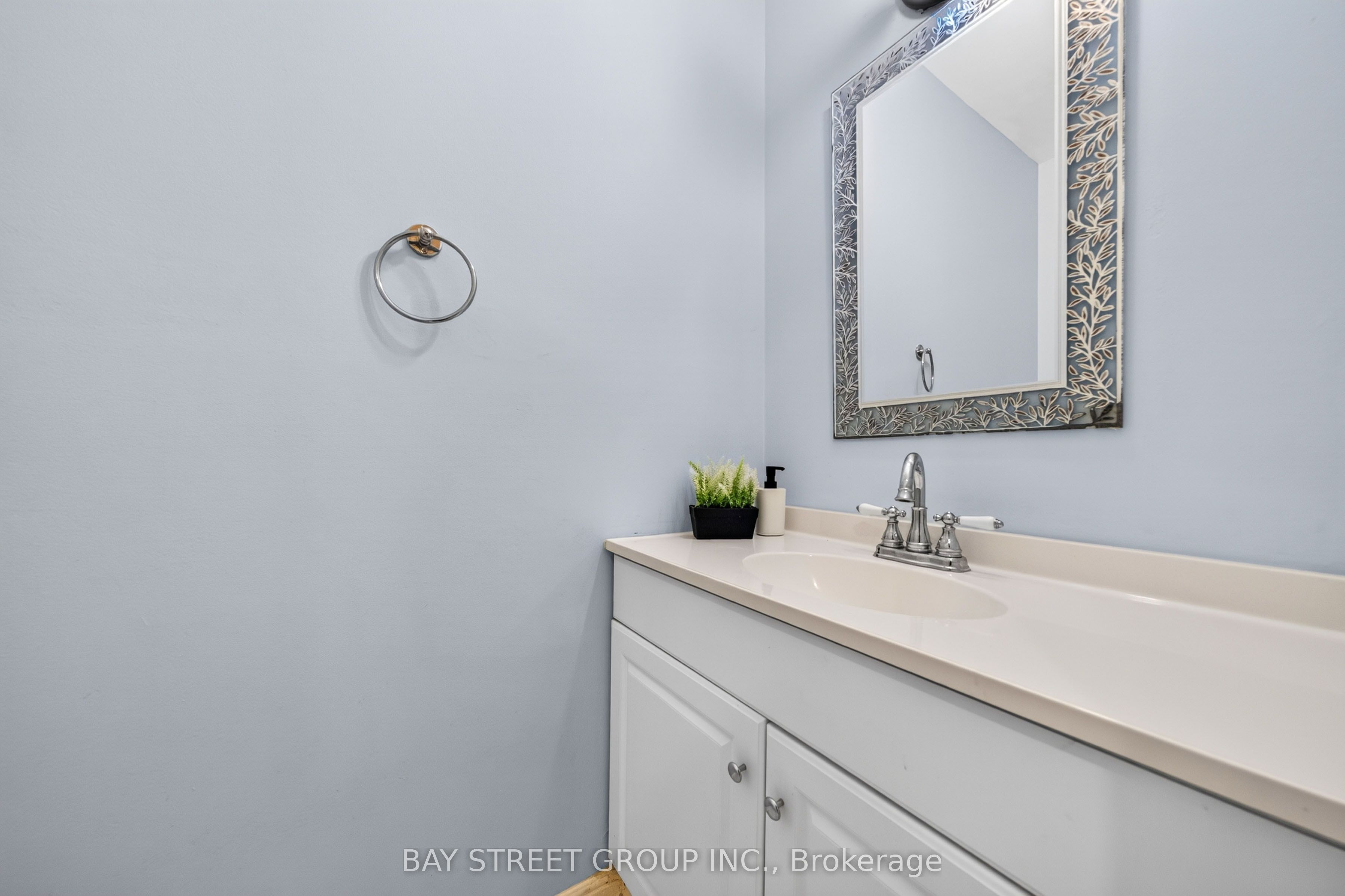 100 Burrows Hall Boulevard 49 Property Photo 17
