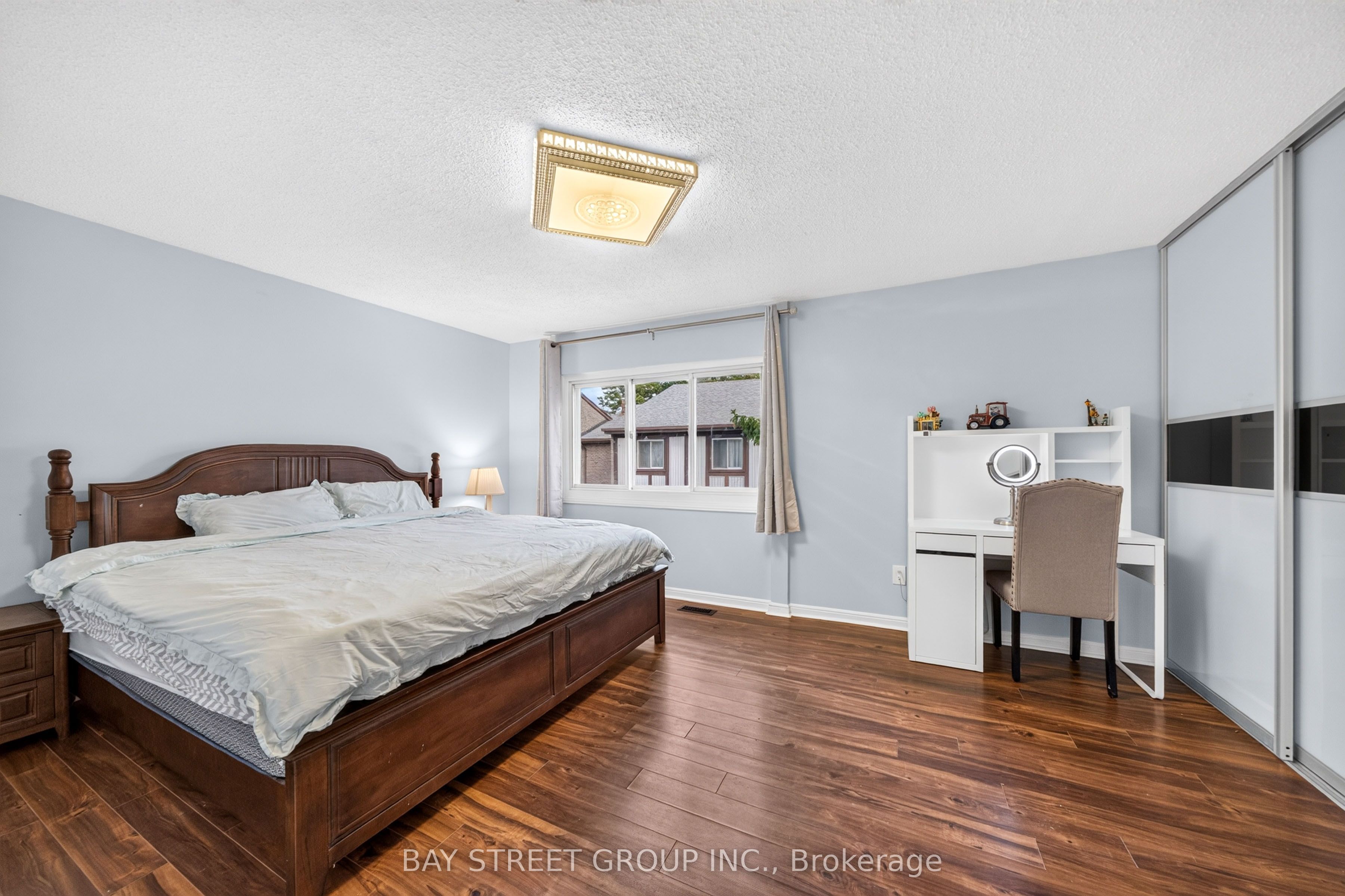 100 Burrows Hall Boulevard 49 Property Photo 24