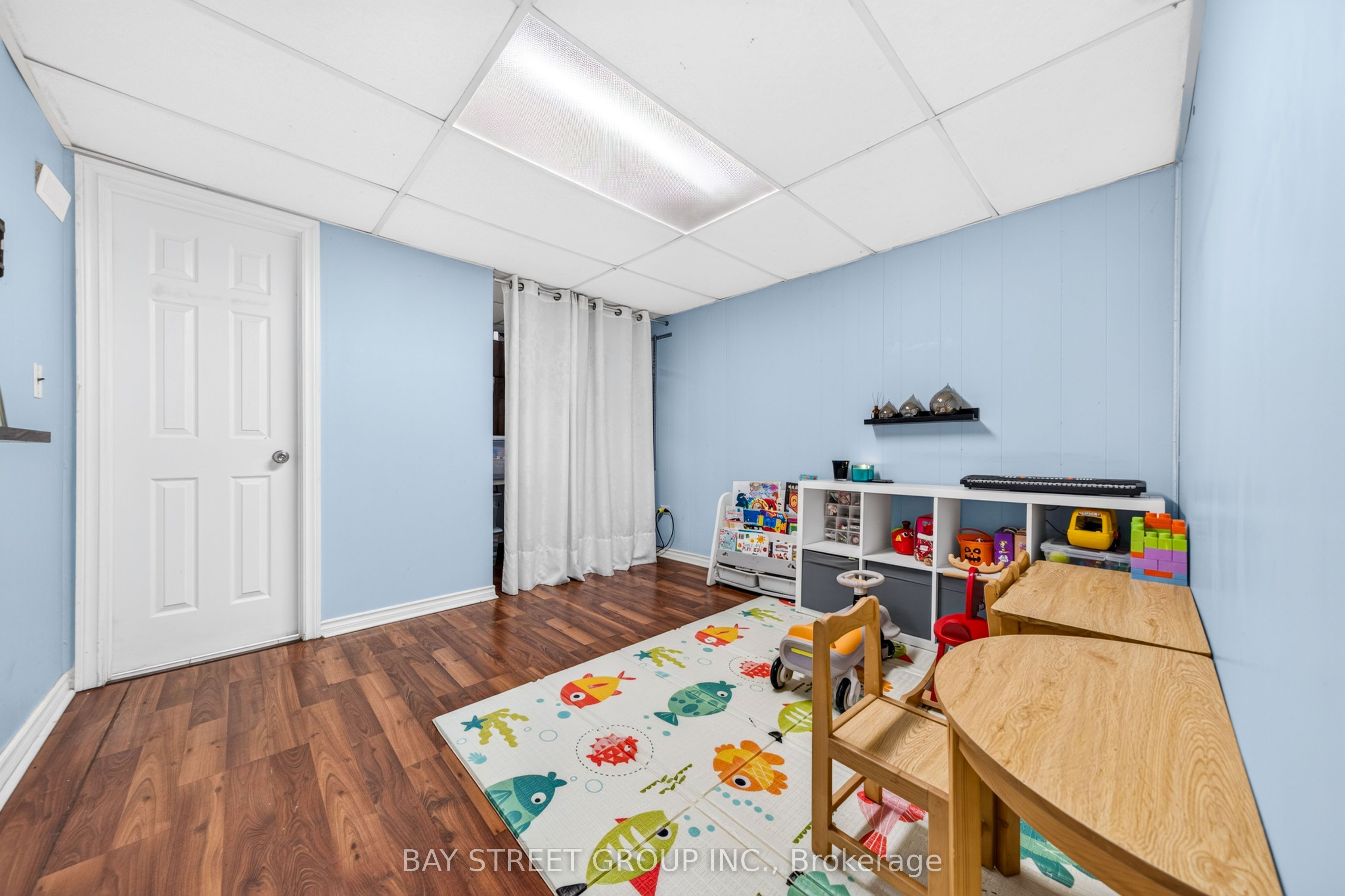 100 Burrows Hall Boulevard 49 Property Photo 30