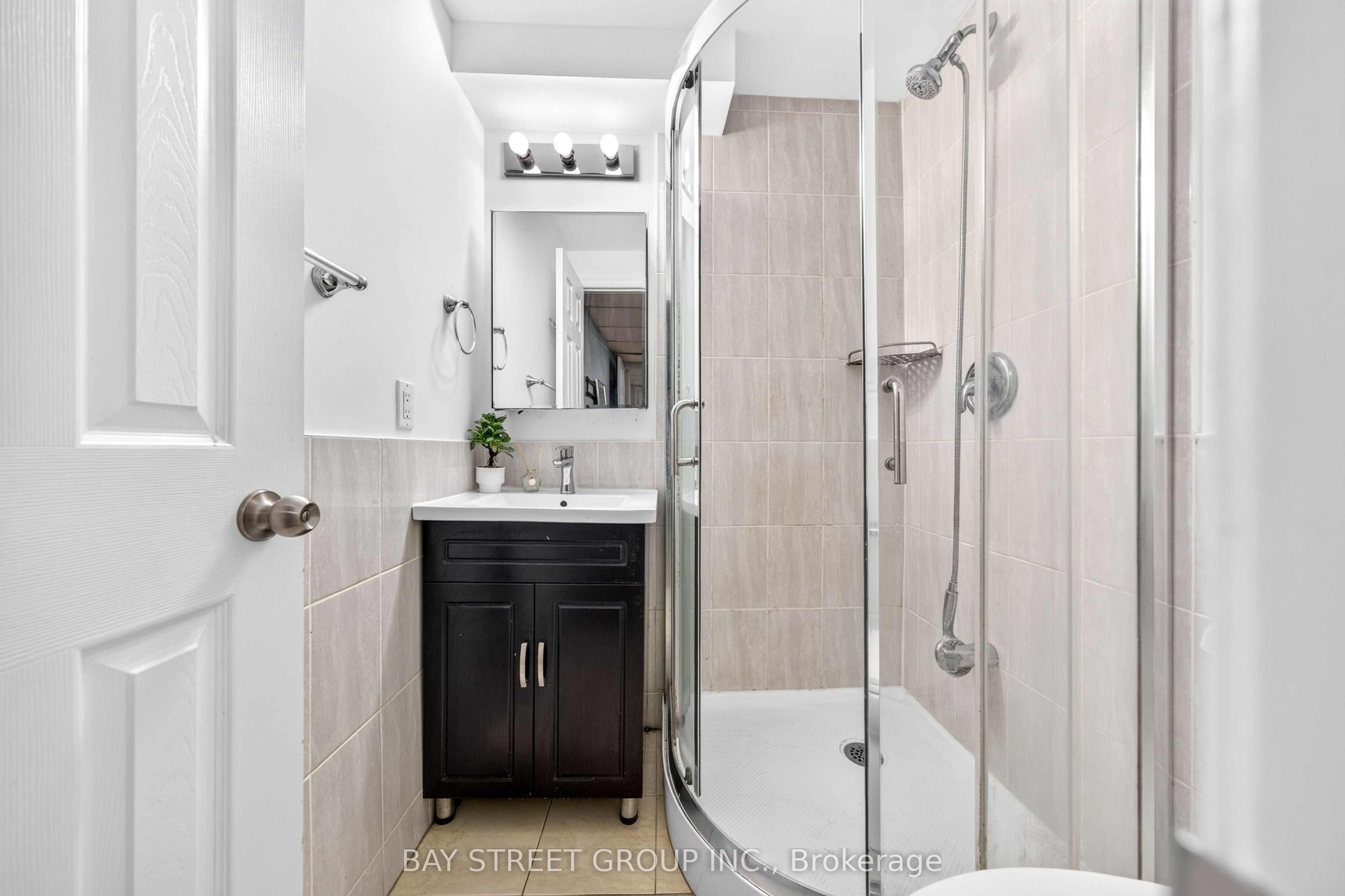 100 Burrows Hall Boulevard 49 Property Photo 32
