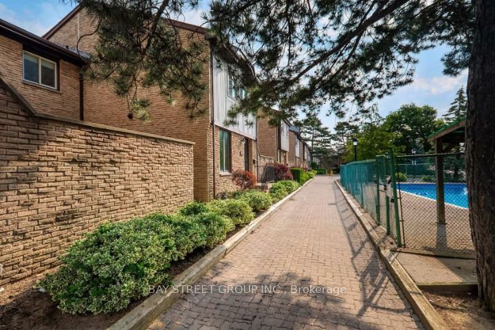 100 Burrows Hall Boulevard 49 Property Photo 44