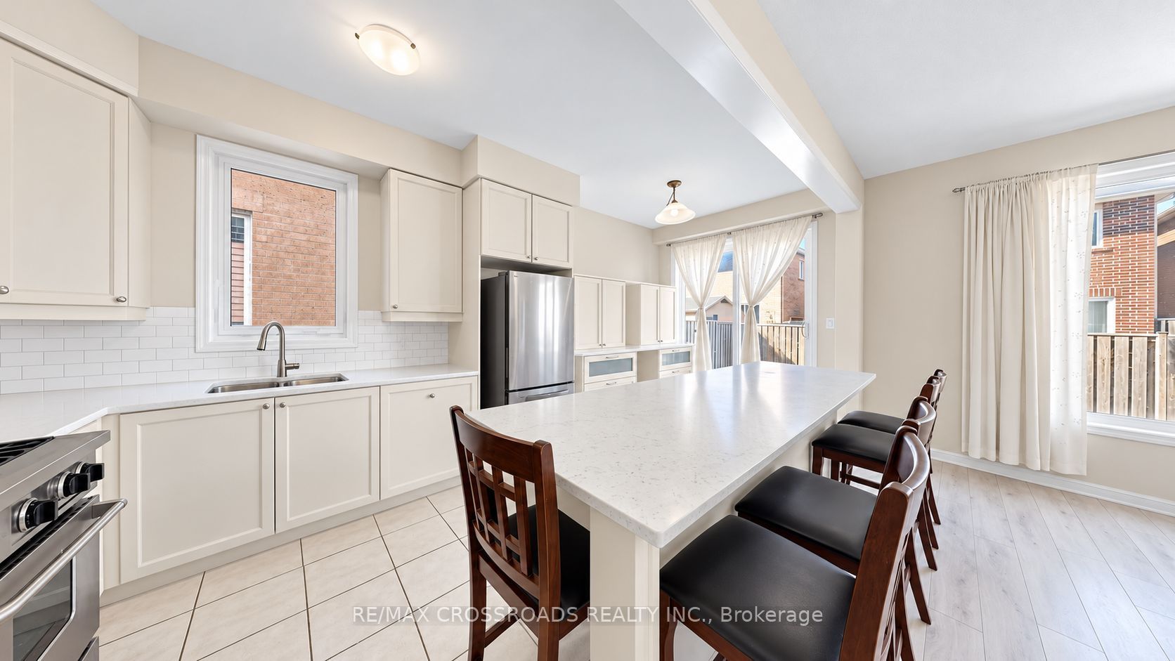 1754 Hayden Lane Property Photo 10