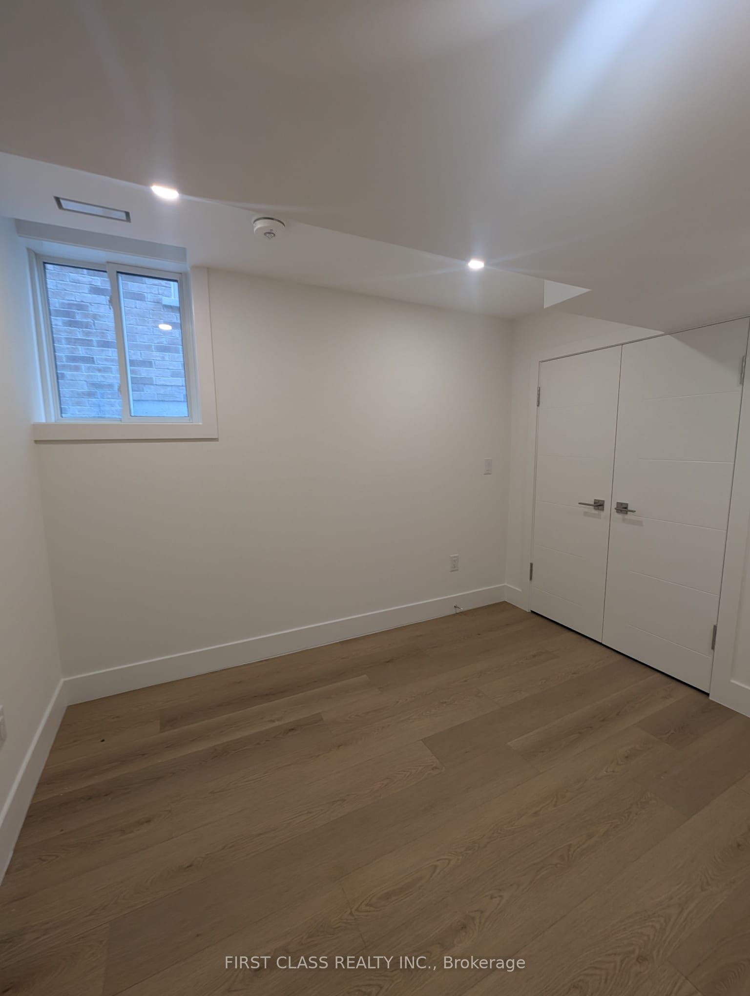 2577 S Bridle Road S Property Photo 13