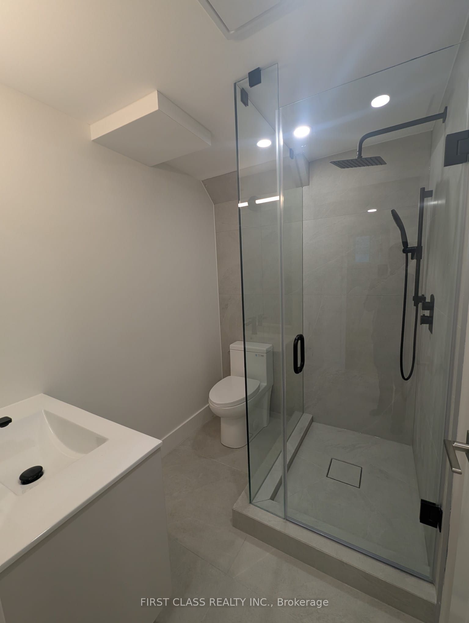 2577 S Bridle Road S Property Photo 15
