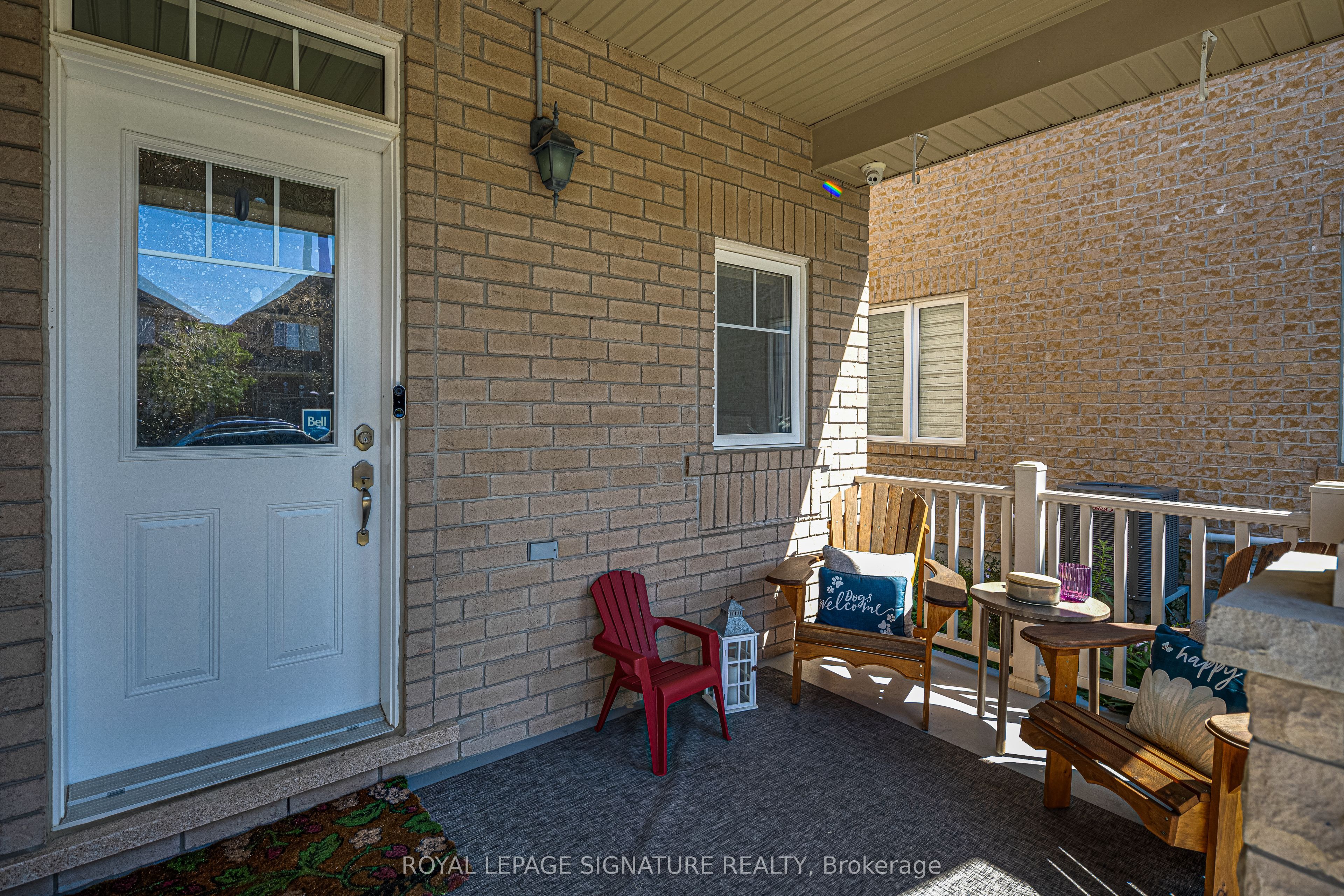 1832 Misthollow Drive Property Photo 4