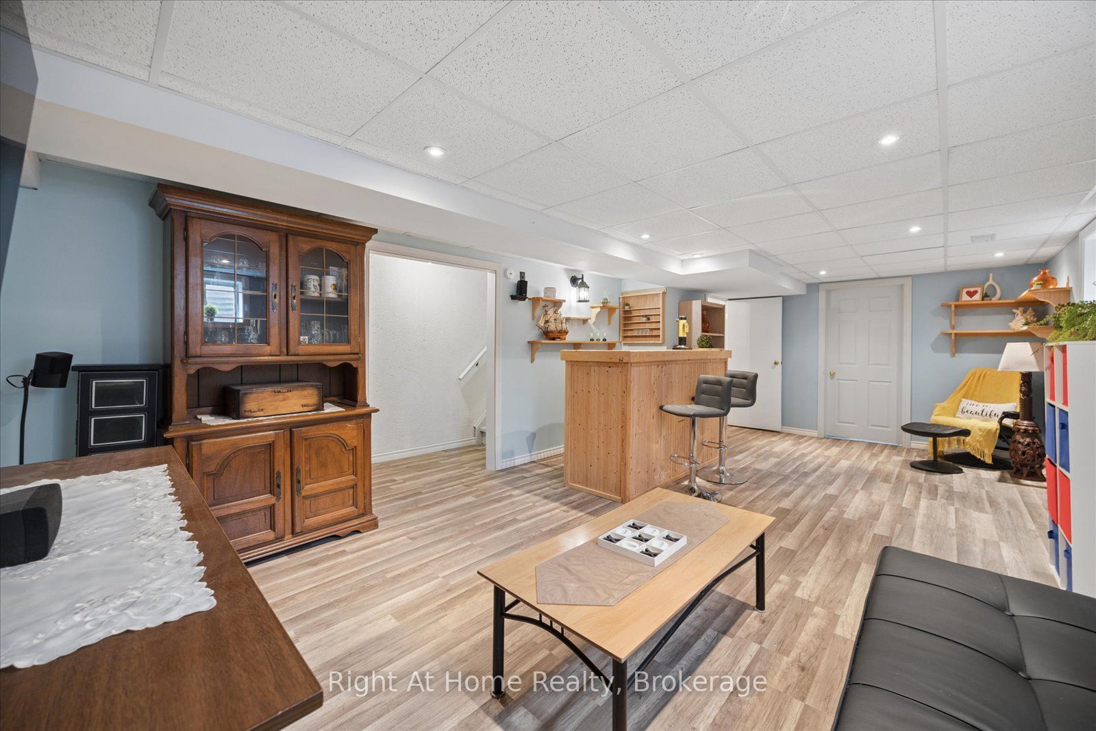 1145 Valley Court Property Photo 31