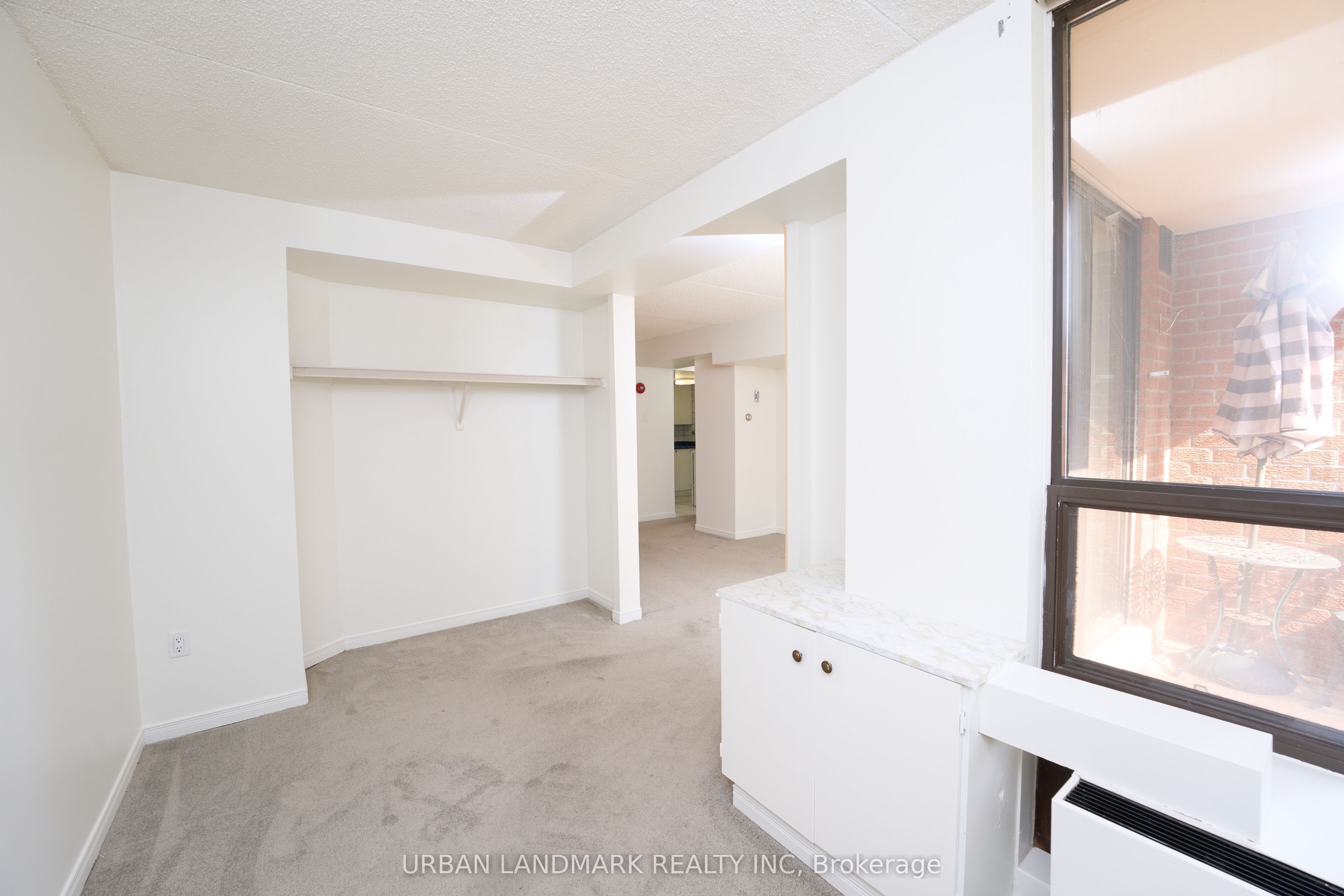 1535 Diefenbaker Court 107 Property Photo 6