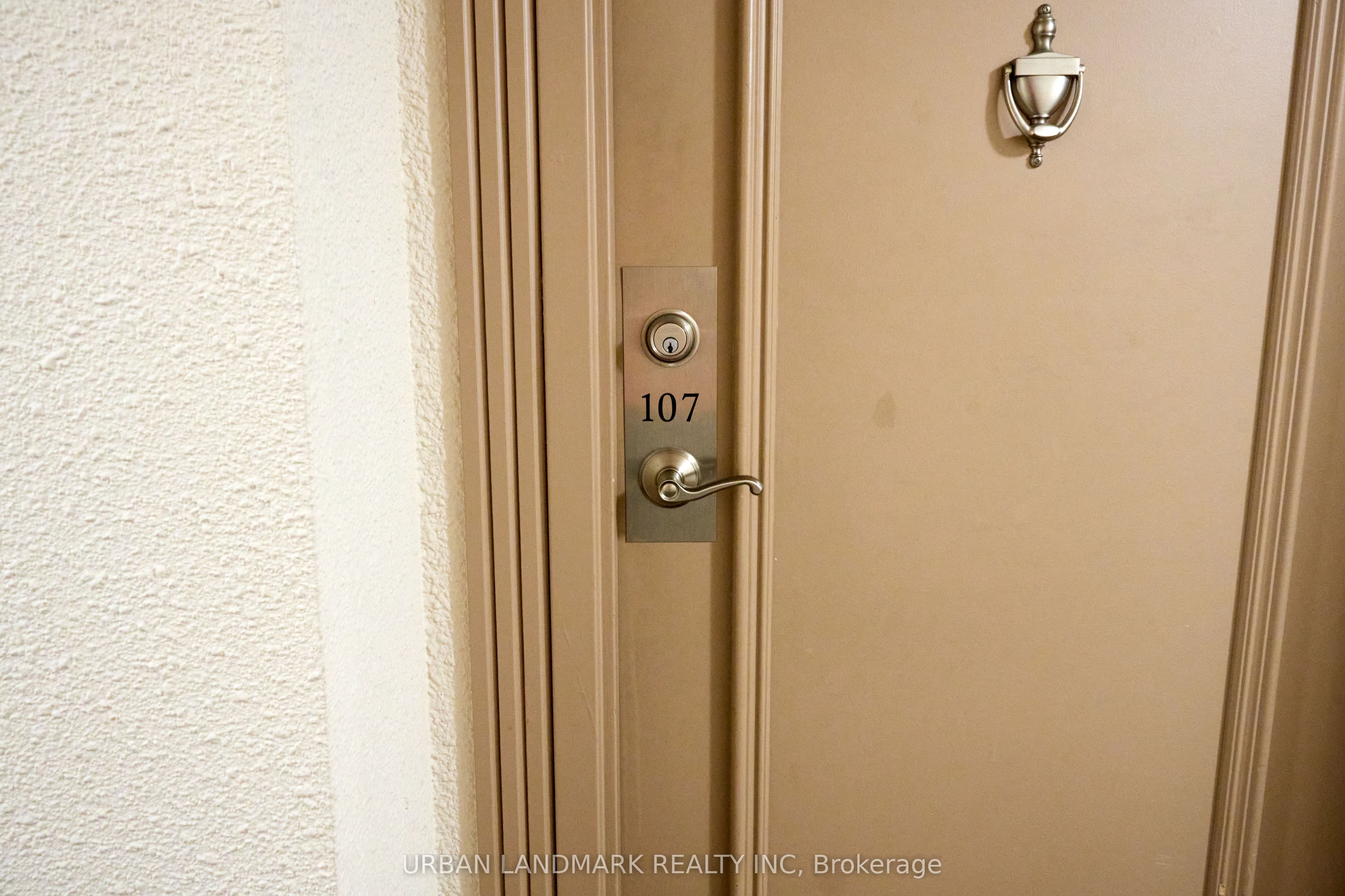 1535 Diefenbaker Court 107 Property Photo 22