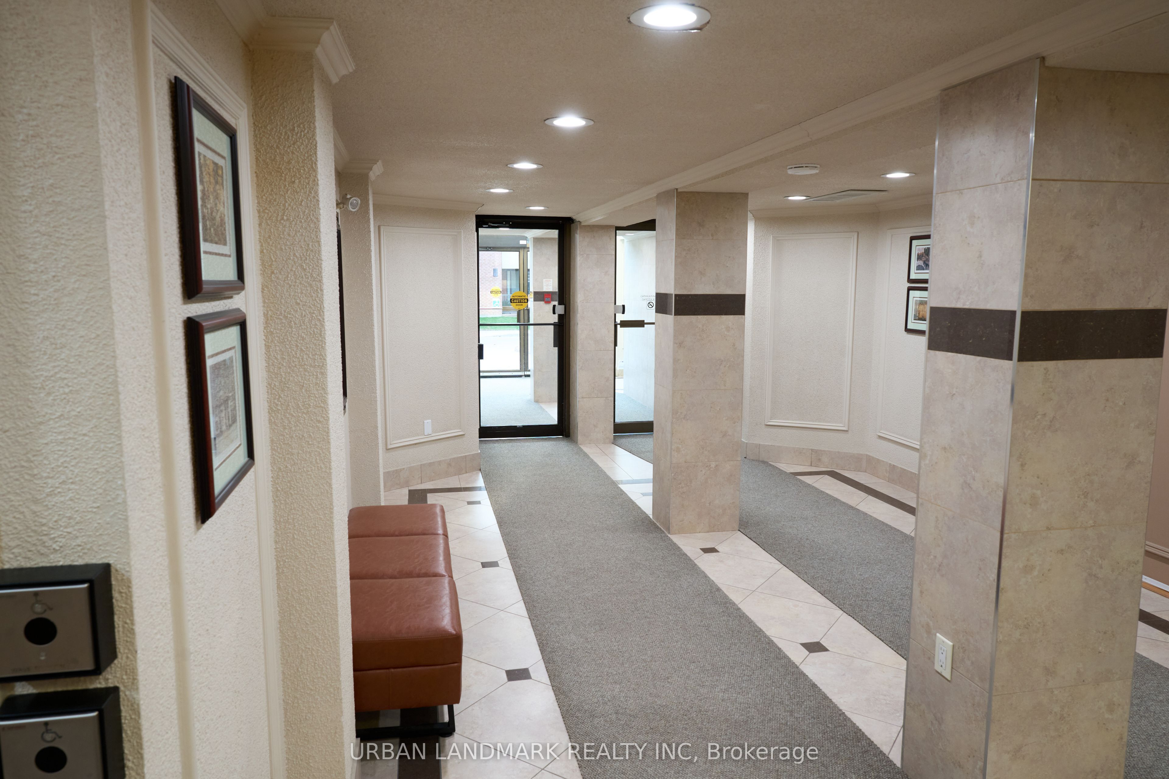 1535 Diefenbaker Court 107 Property Photo 24