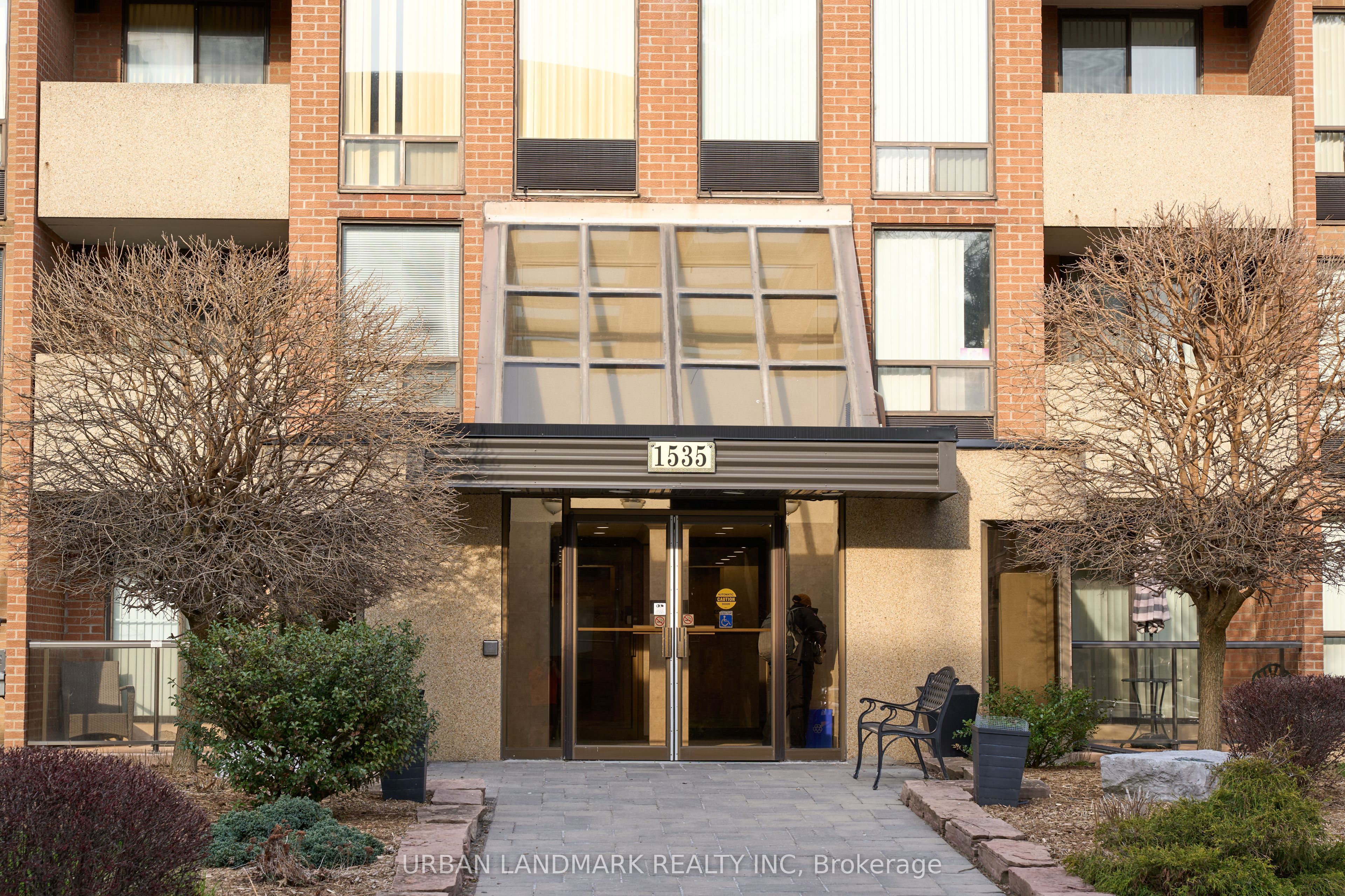 1535 Diefenbaker Court 107 Property Photo 28