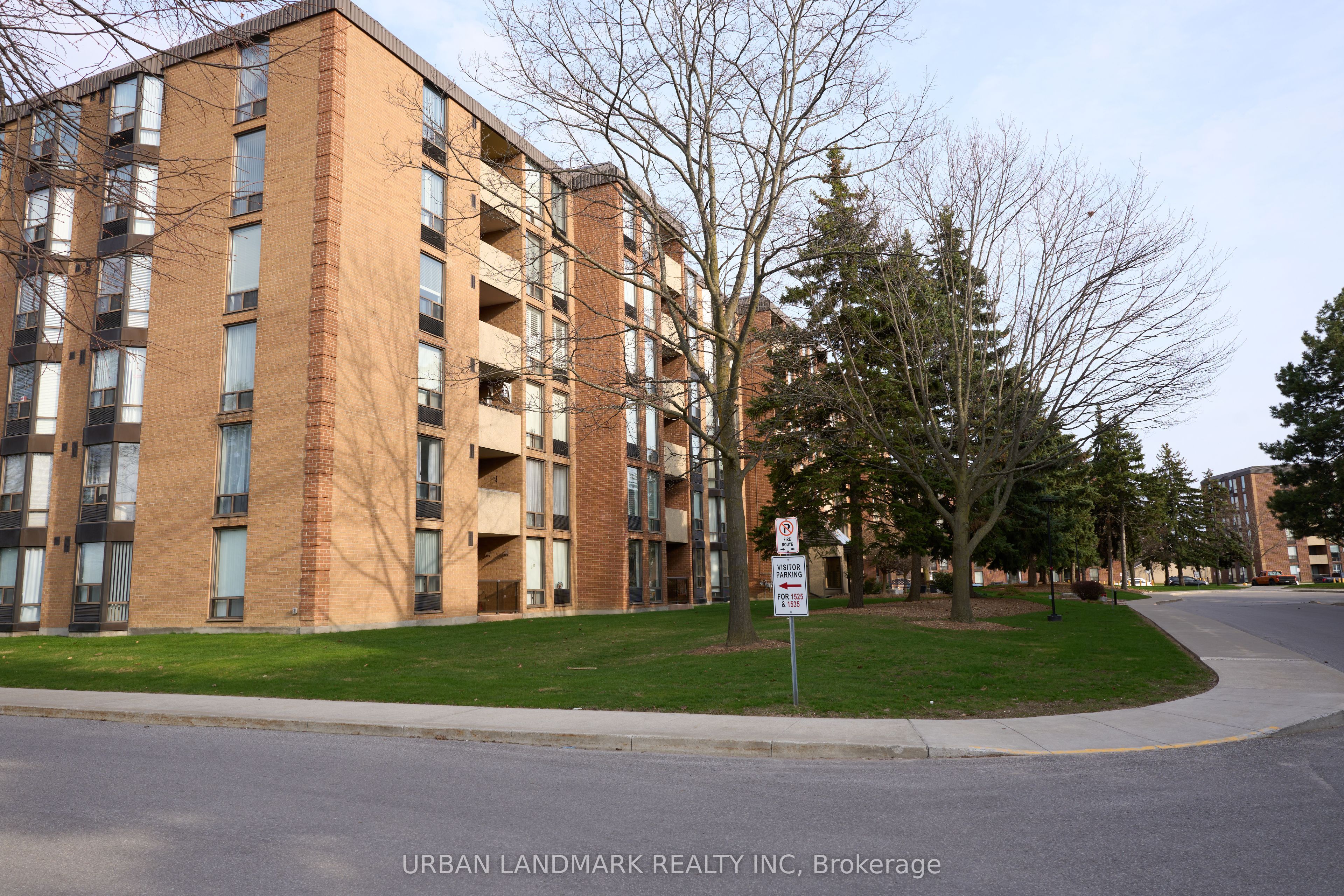 1535 Diefenbaker Court 107 Property Photo 30