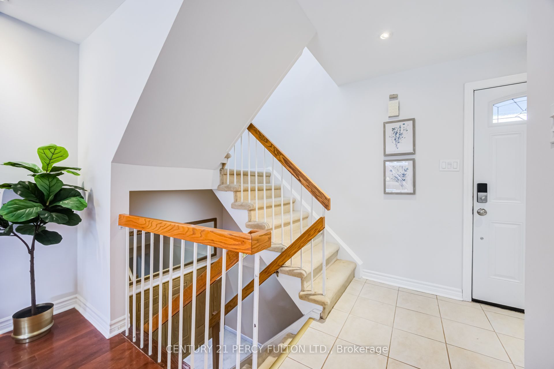 608 Beckworth Square Property Photo 18