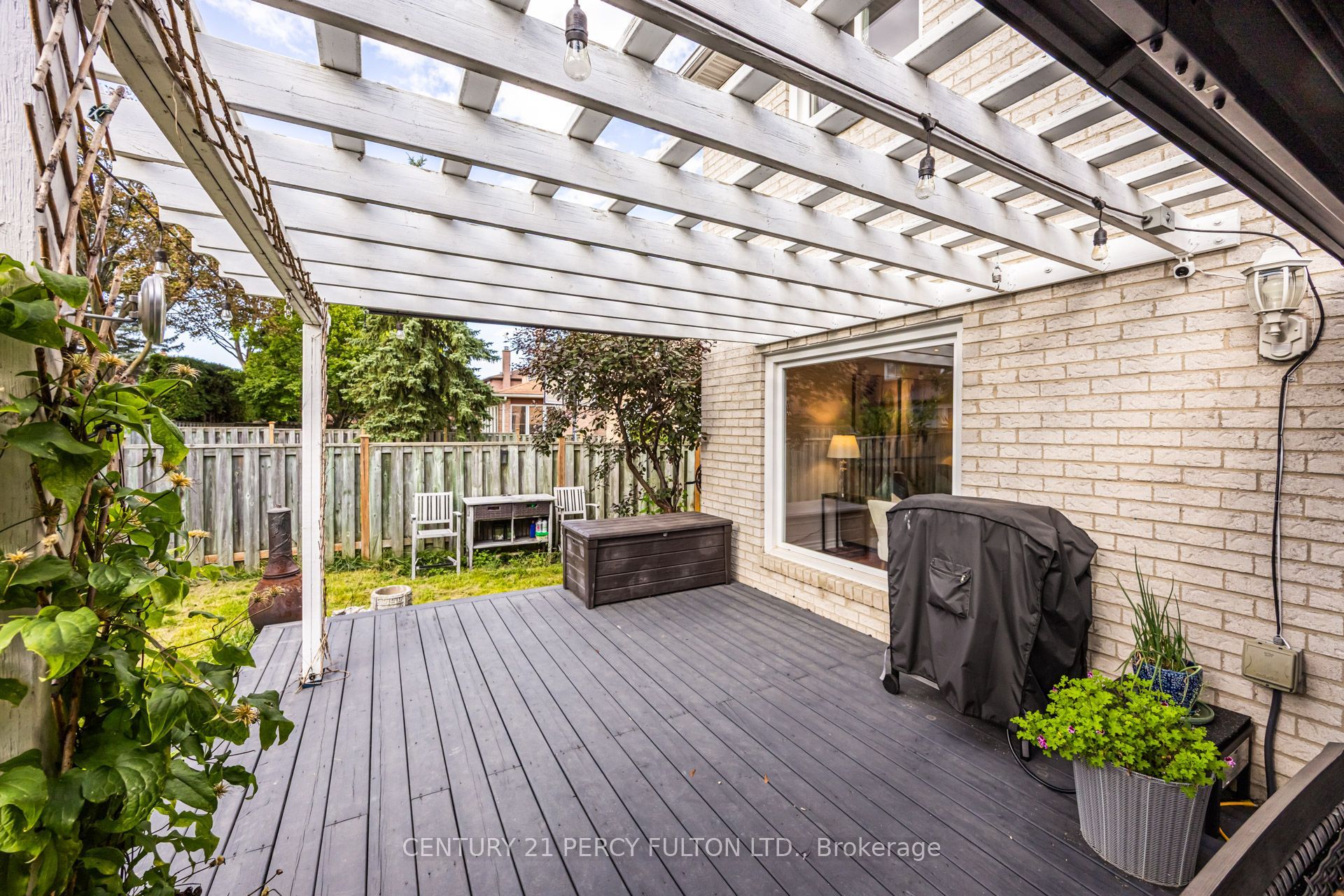 608 Beckworth Square Property Photo 42