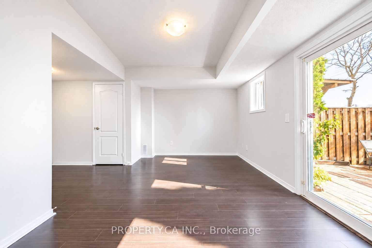 72 Jenkinson Way Property Photo 27