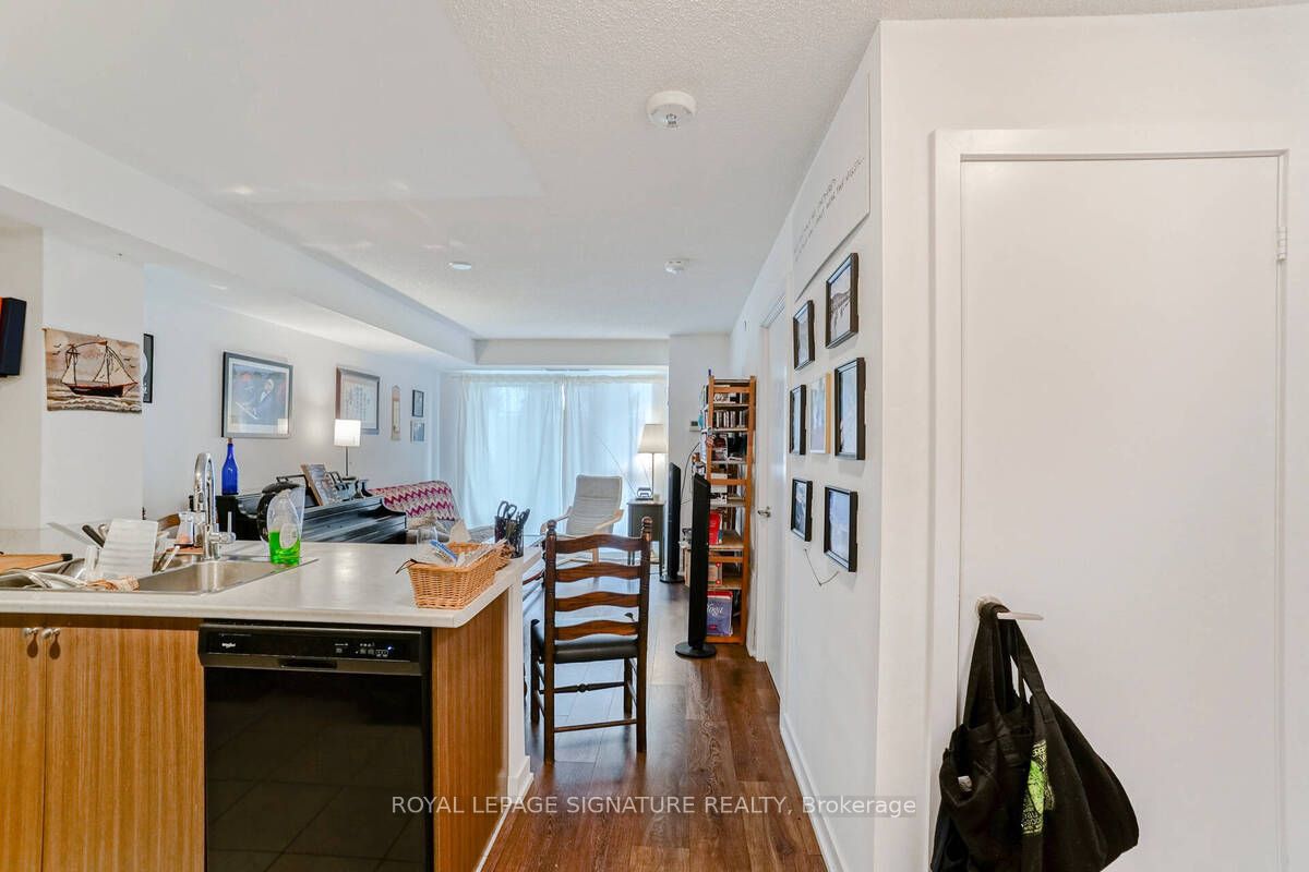 8 Trent Avenue 321 Property Photo 9
