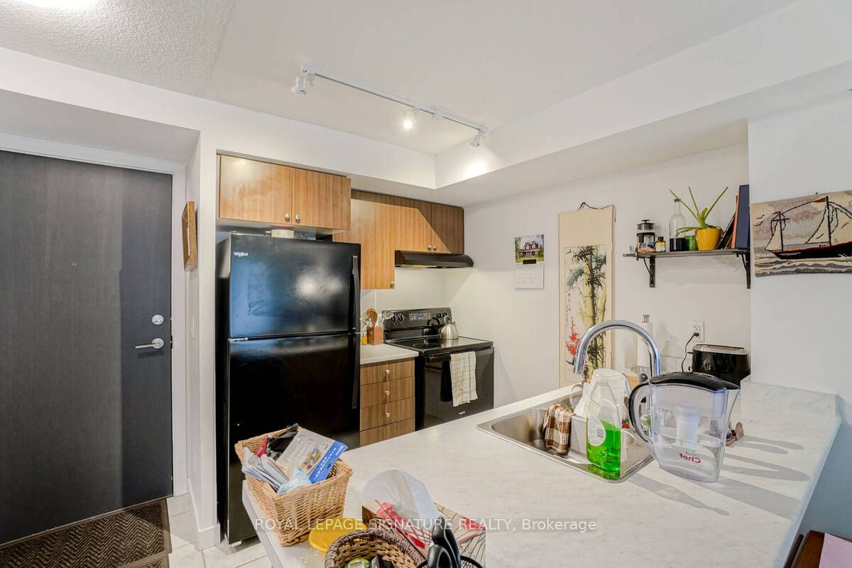 8 Trent Avenue 321 Property Photo 10