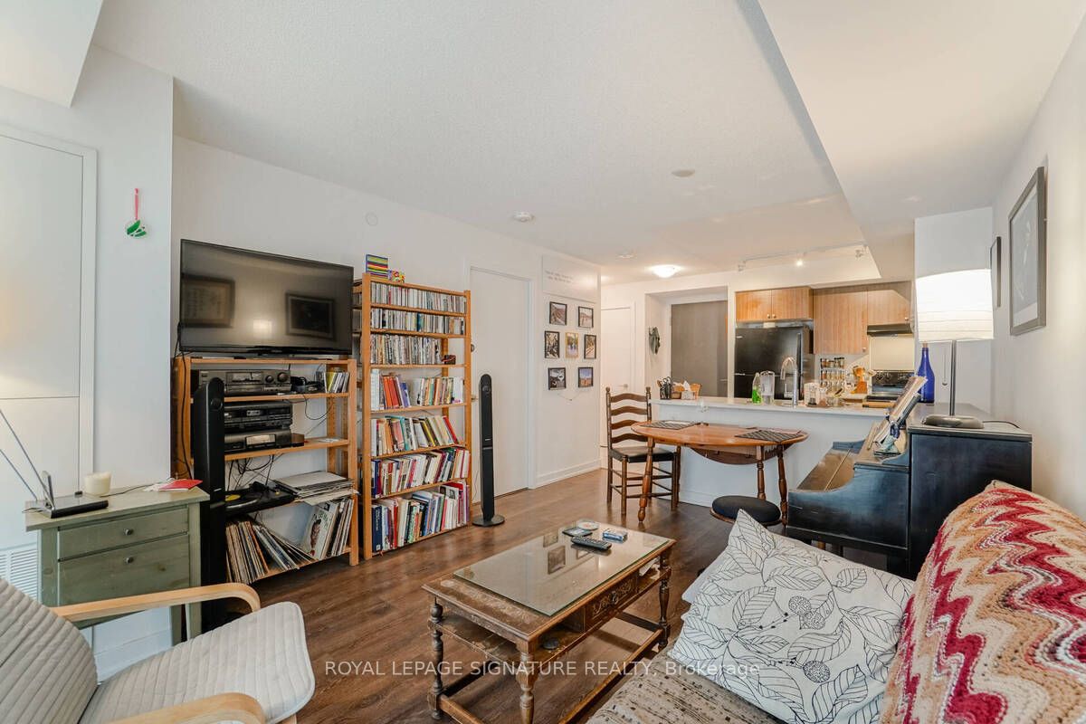 8 Trent Avenue 321 Property Photo 16