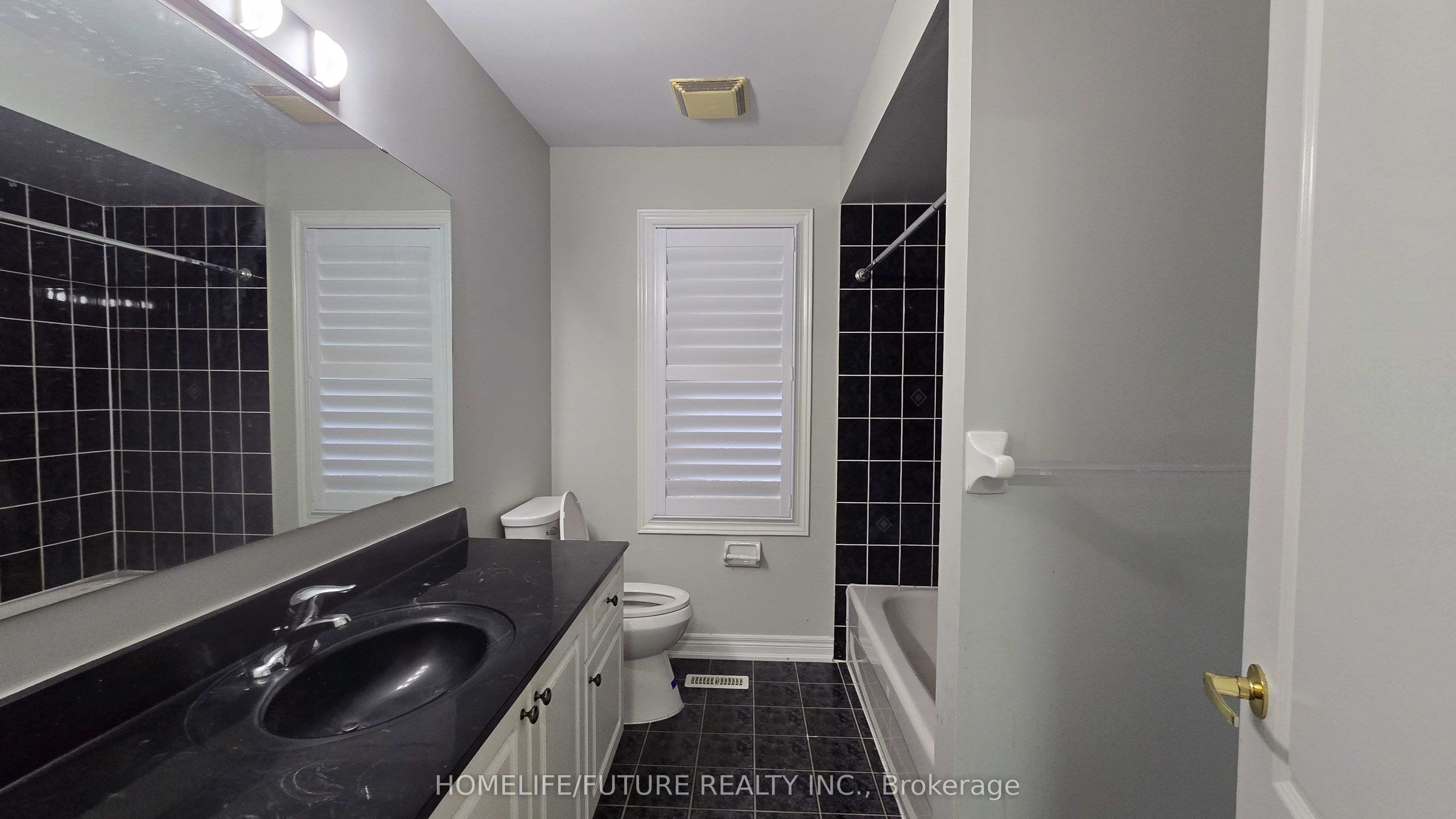 16 Steppingstone Trail Property Photo 15