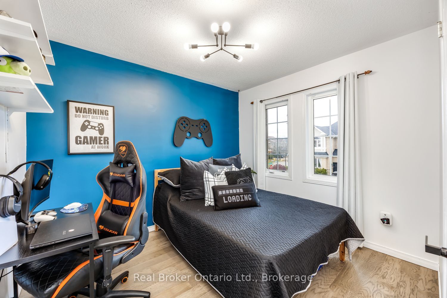 3 Durling Rock Street Property Photo 24