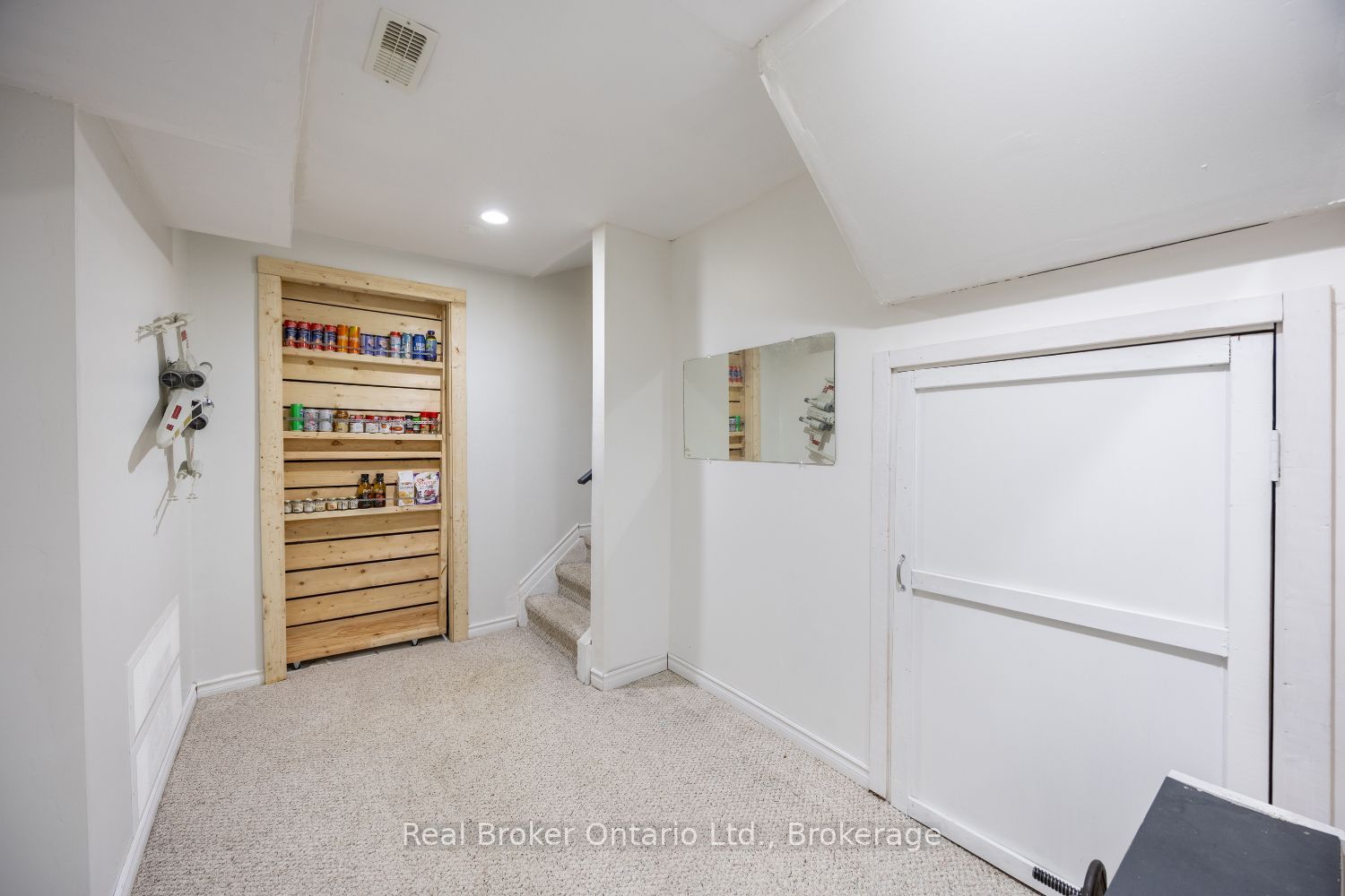 3 Durling Rock Street Property Photo 29