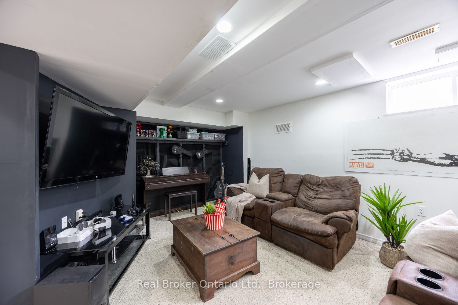 3 Durling Rock Street Property Photo 33