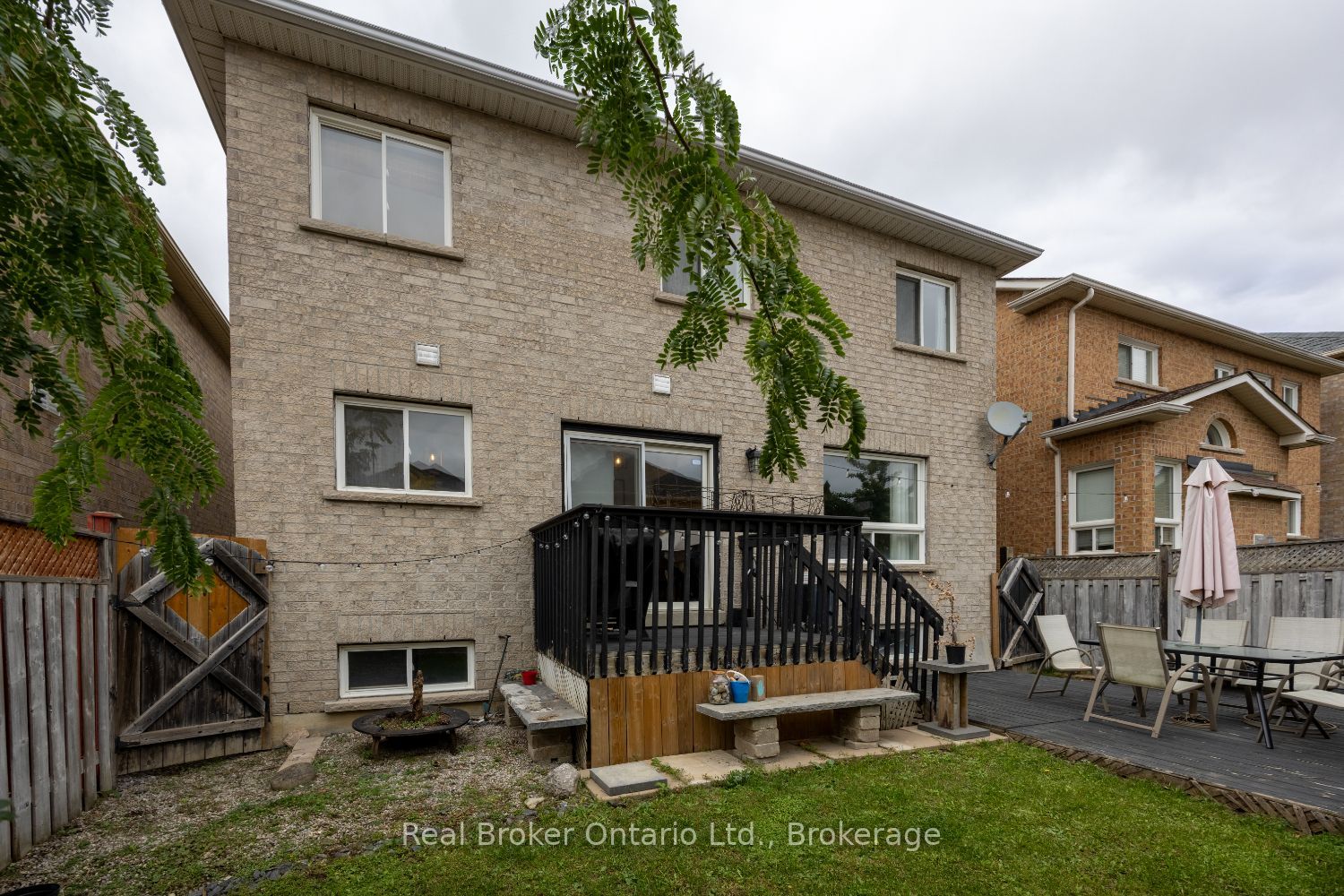 3 Durling Rock Street Property Photo 39