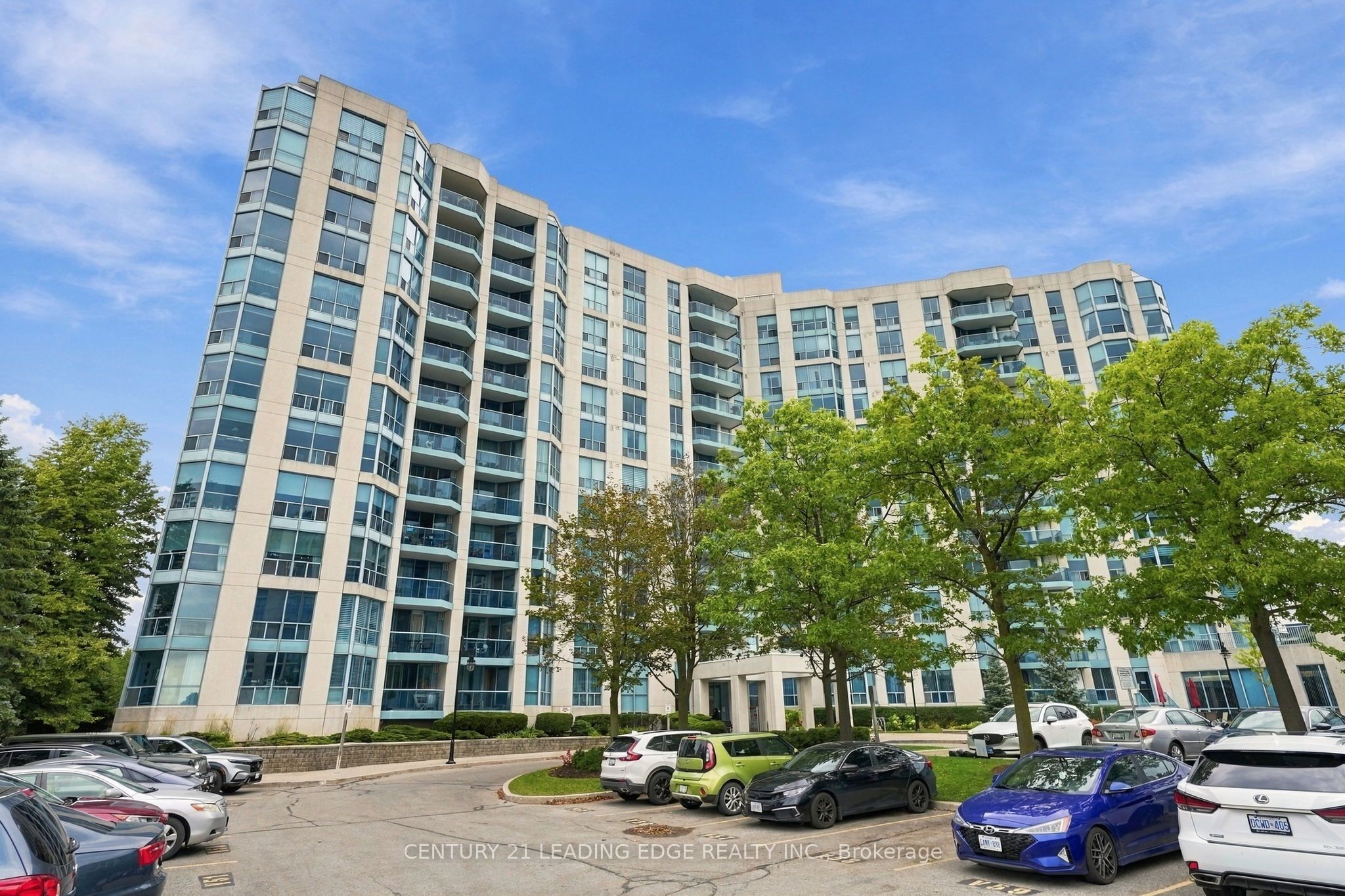 360 Watson Street W 611 Property Photo 7