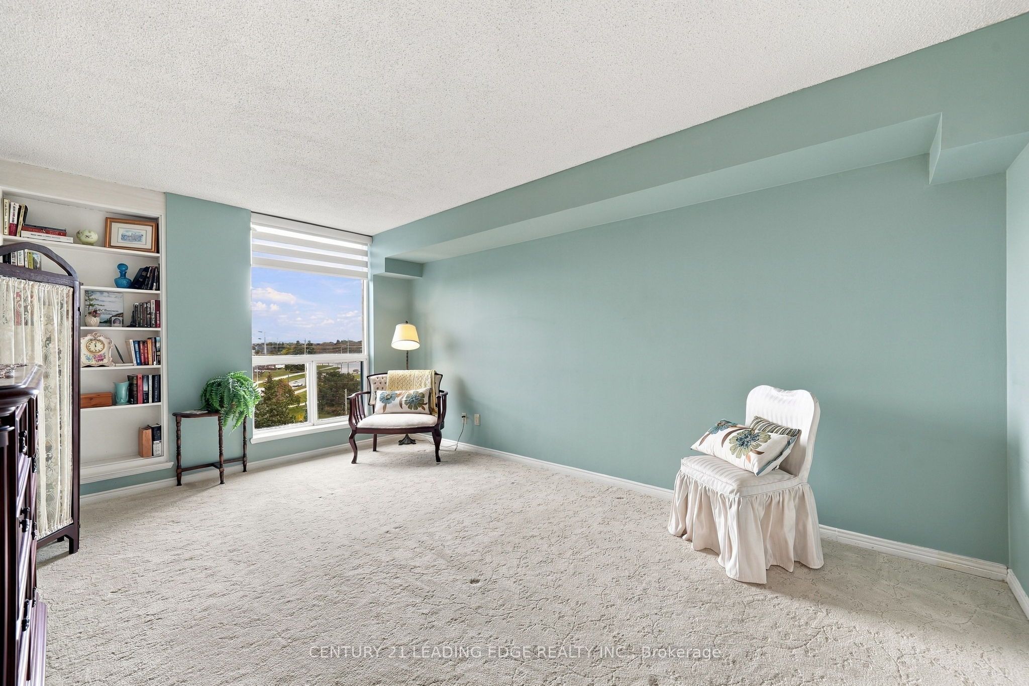 360 Watson Street W 611 Property Photo 24