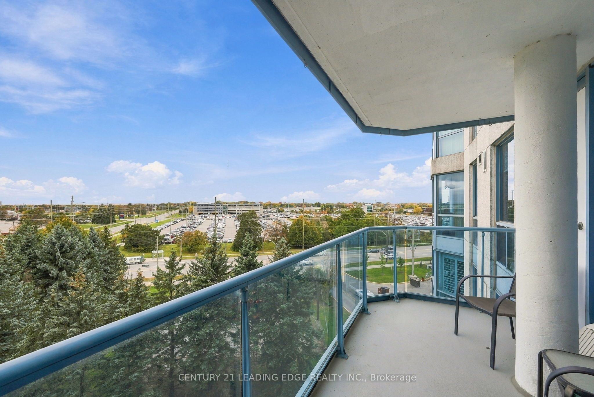 360 Watson Street W 611 Property Photo 34