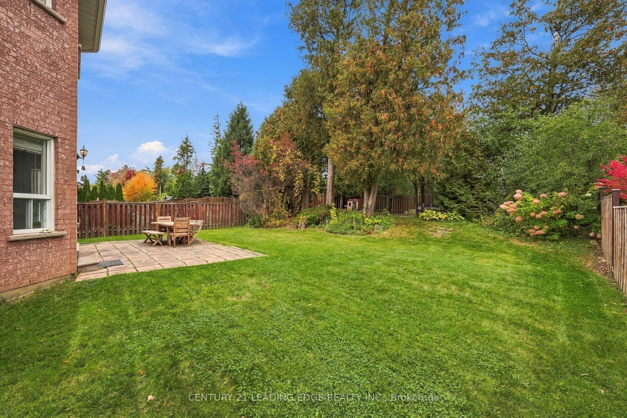 1629 Valley Ridge Crescent Property Photo 44