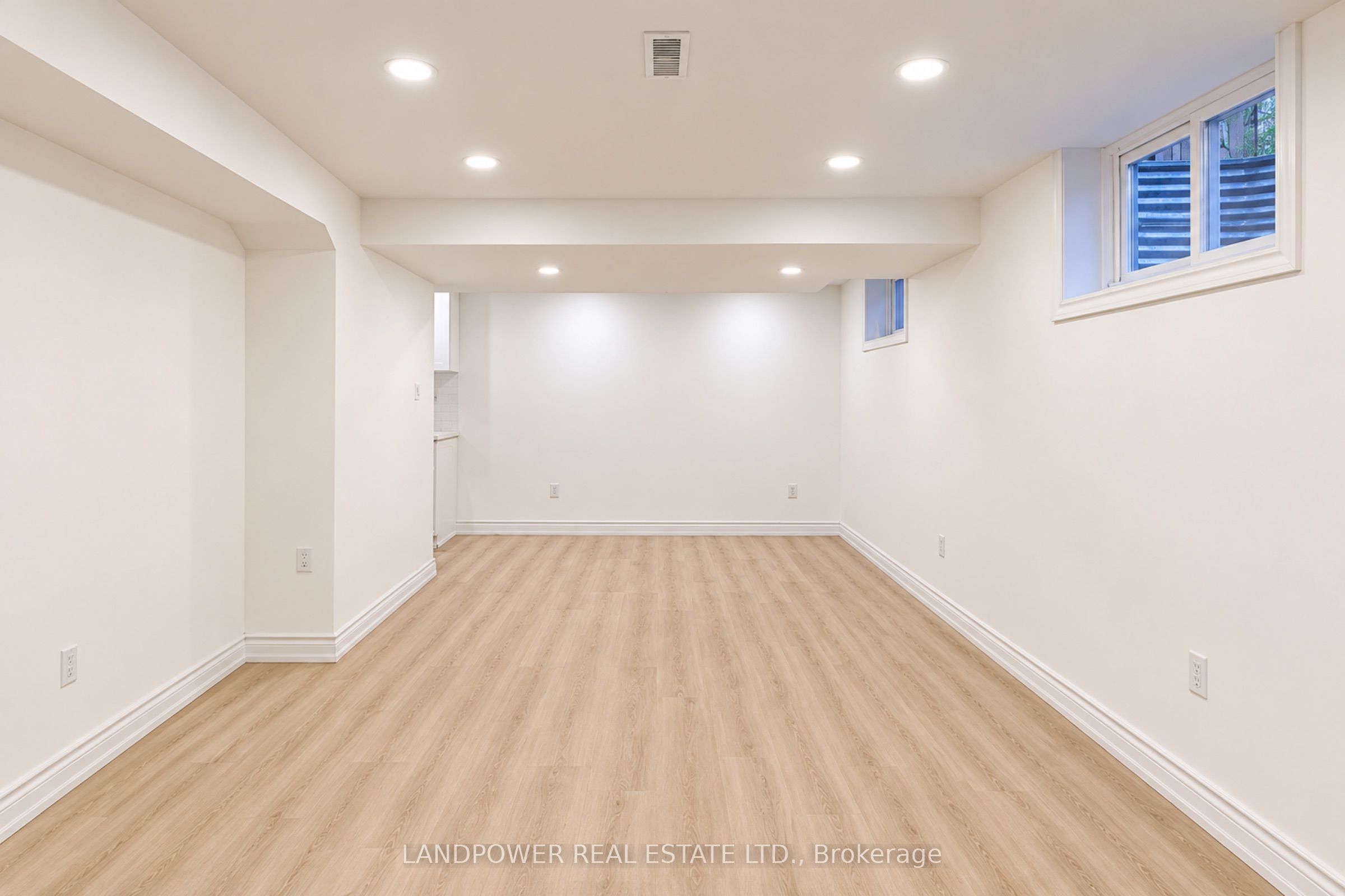 5 Kellen Street Bsmt Property Photo 5