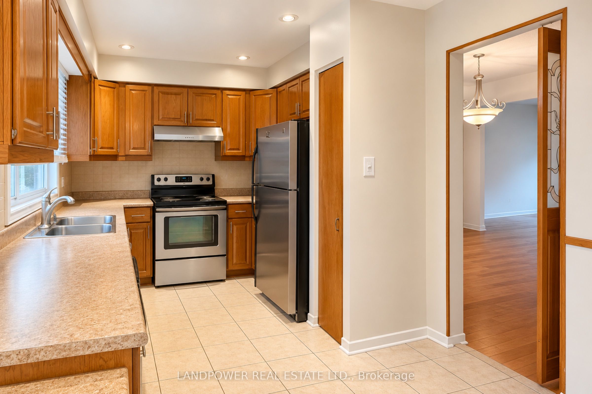 5 Kellen Street Property Photo 17