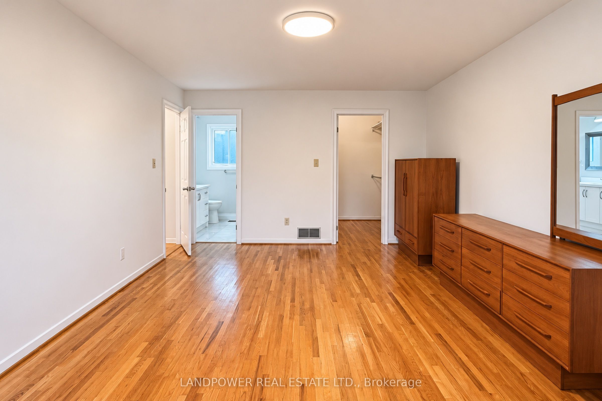 5 Kellen Street Property Photo 27