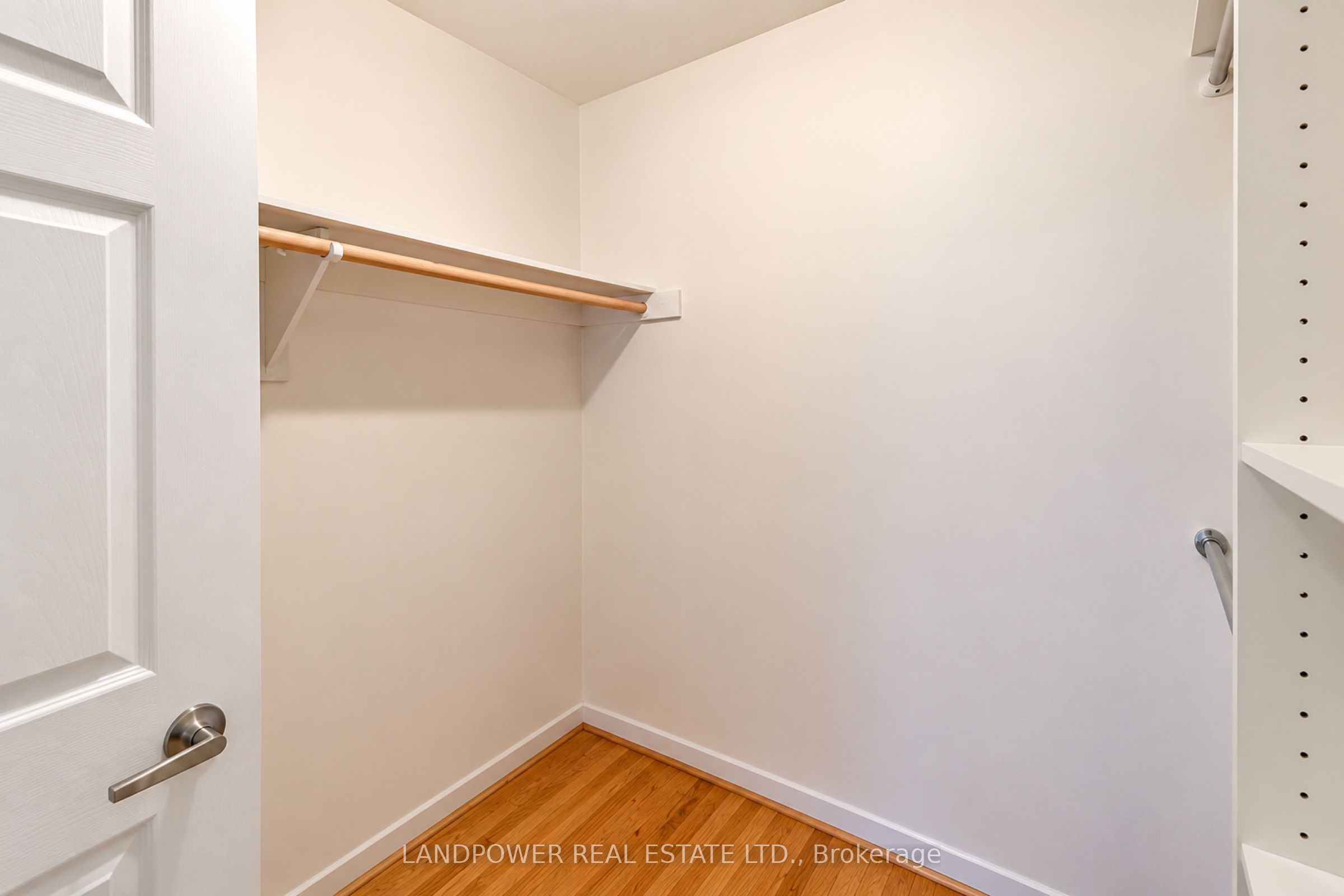 5 Kellen Street Property Photo 28