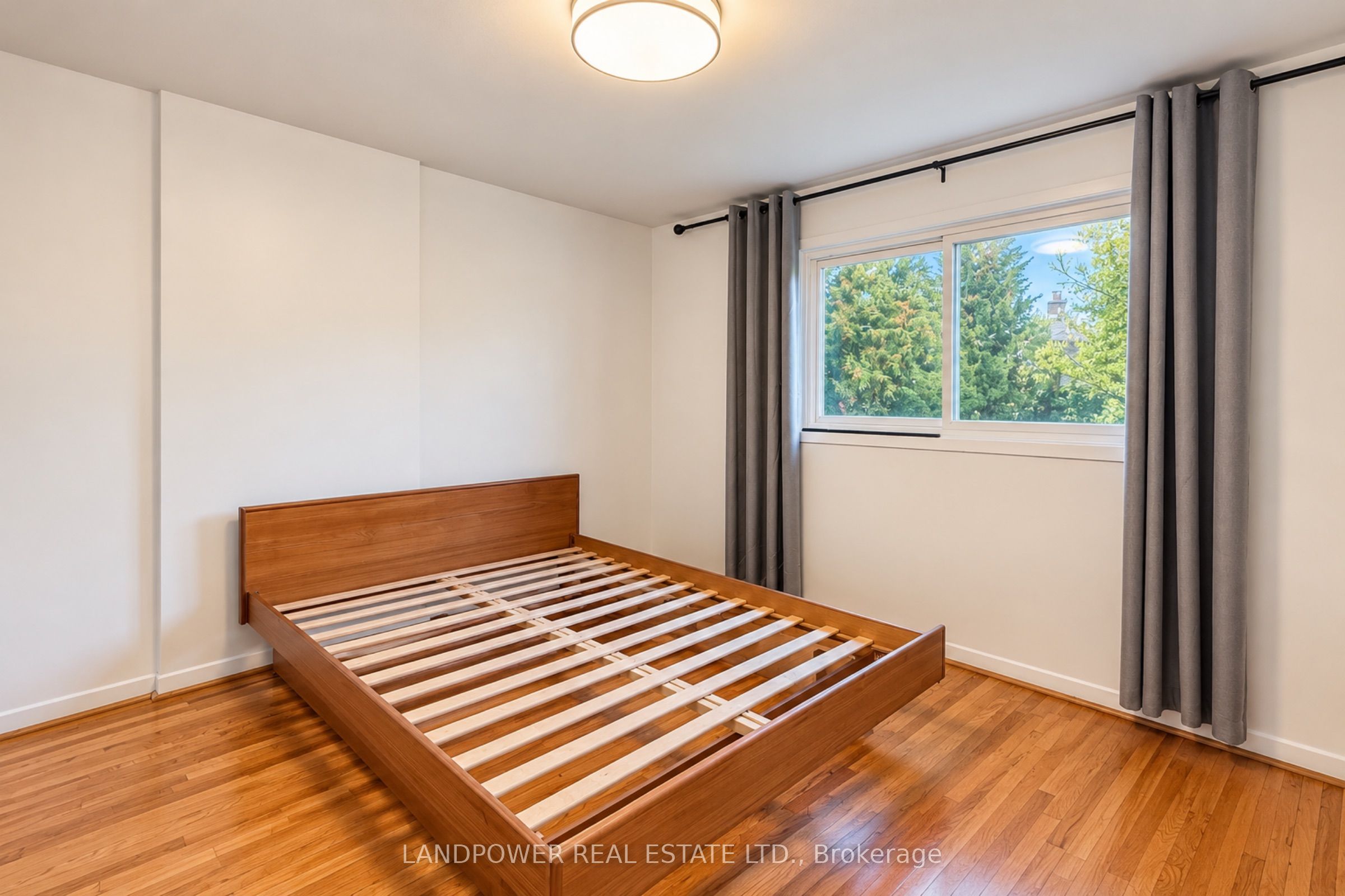 5 Kellen Street Property Photo 37