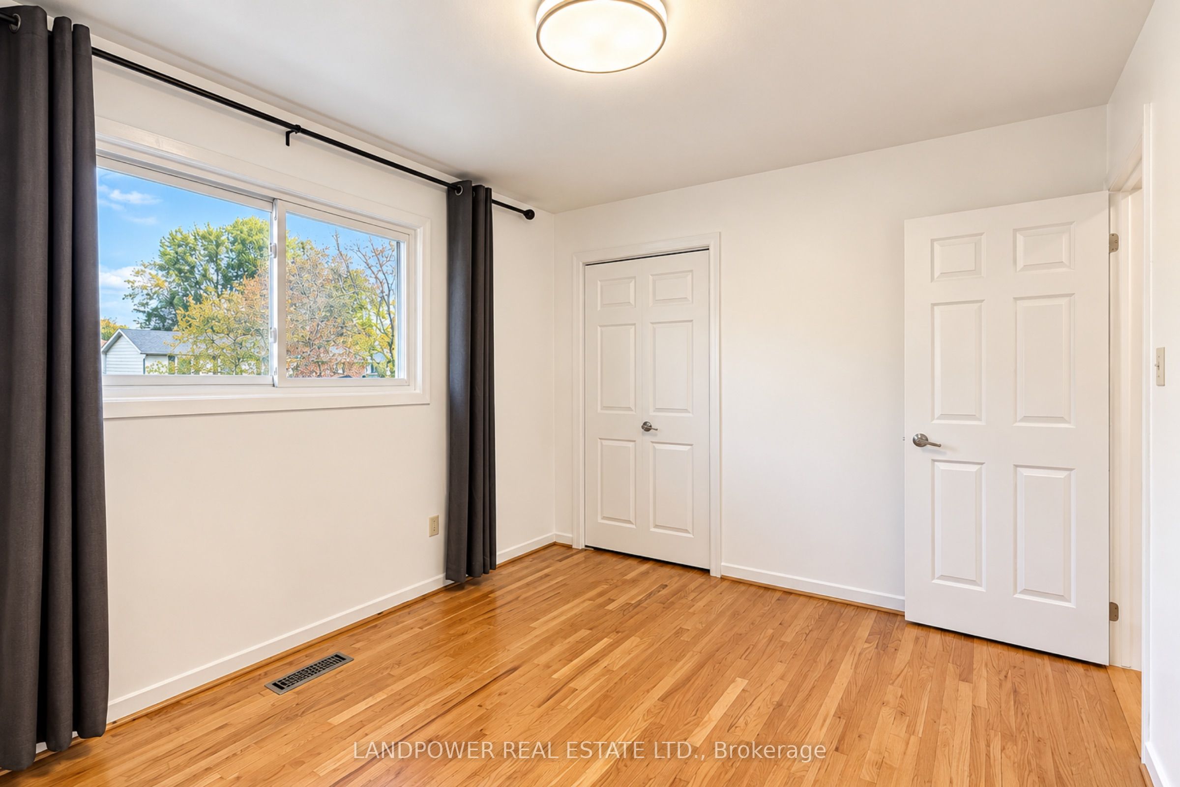 5 Kellen Street Property Photo 39