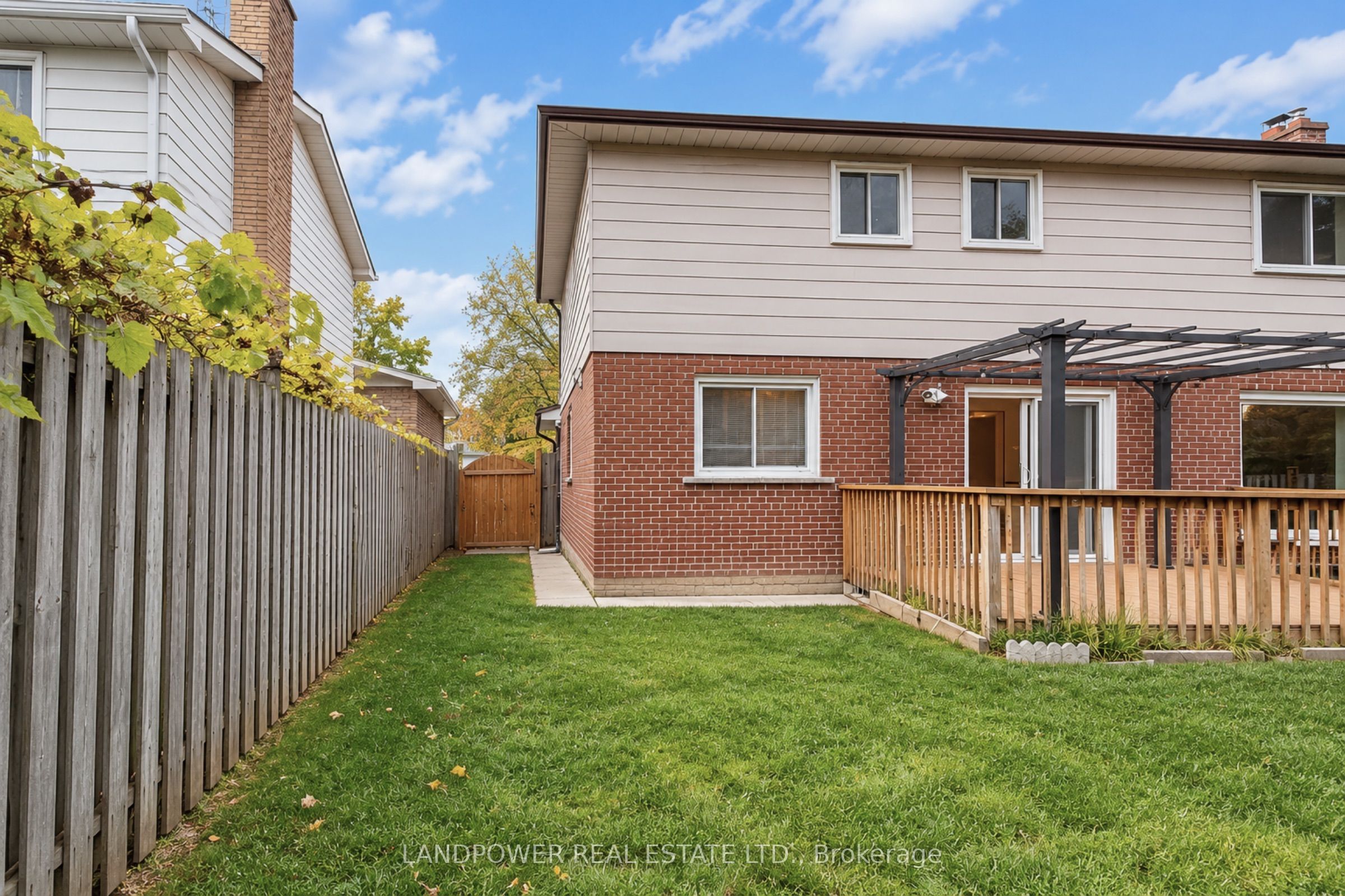 5 Kellen Street Property Photo 45