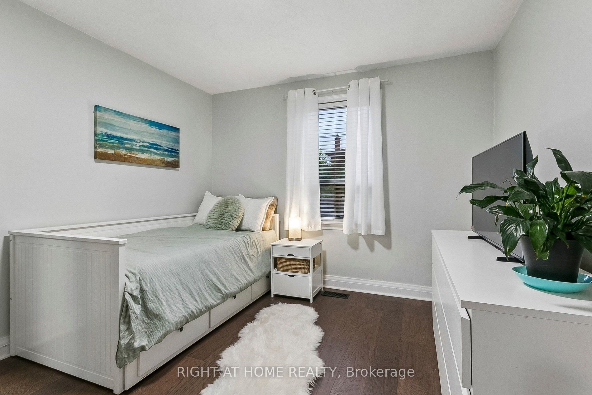 19 Flempton Crescent Property Photo 16