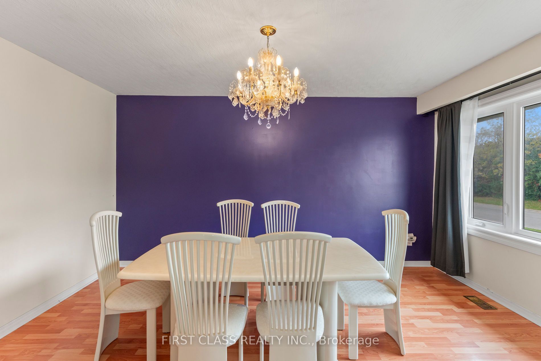 284 Jackson Avenue Property Photo 12