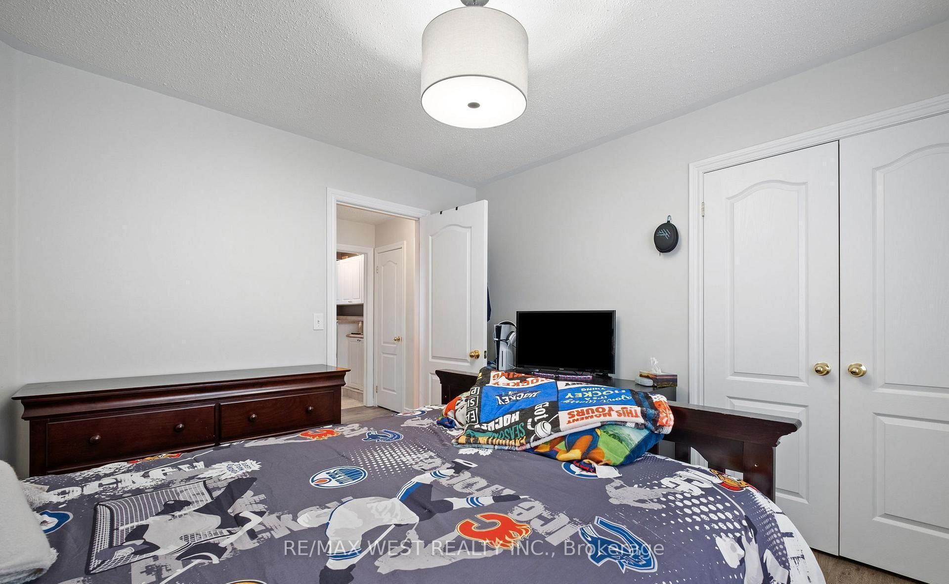 31 Buxton Lane Property Photo 28