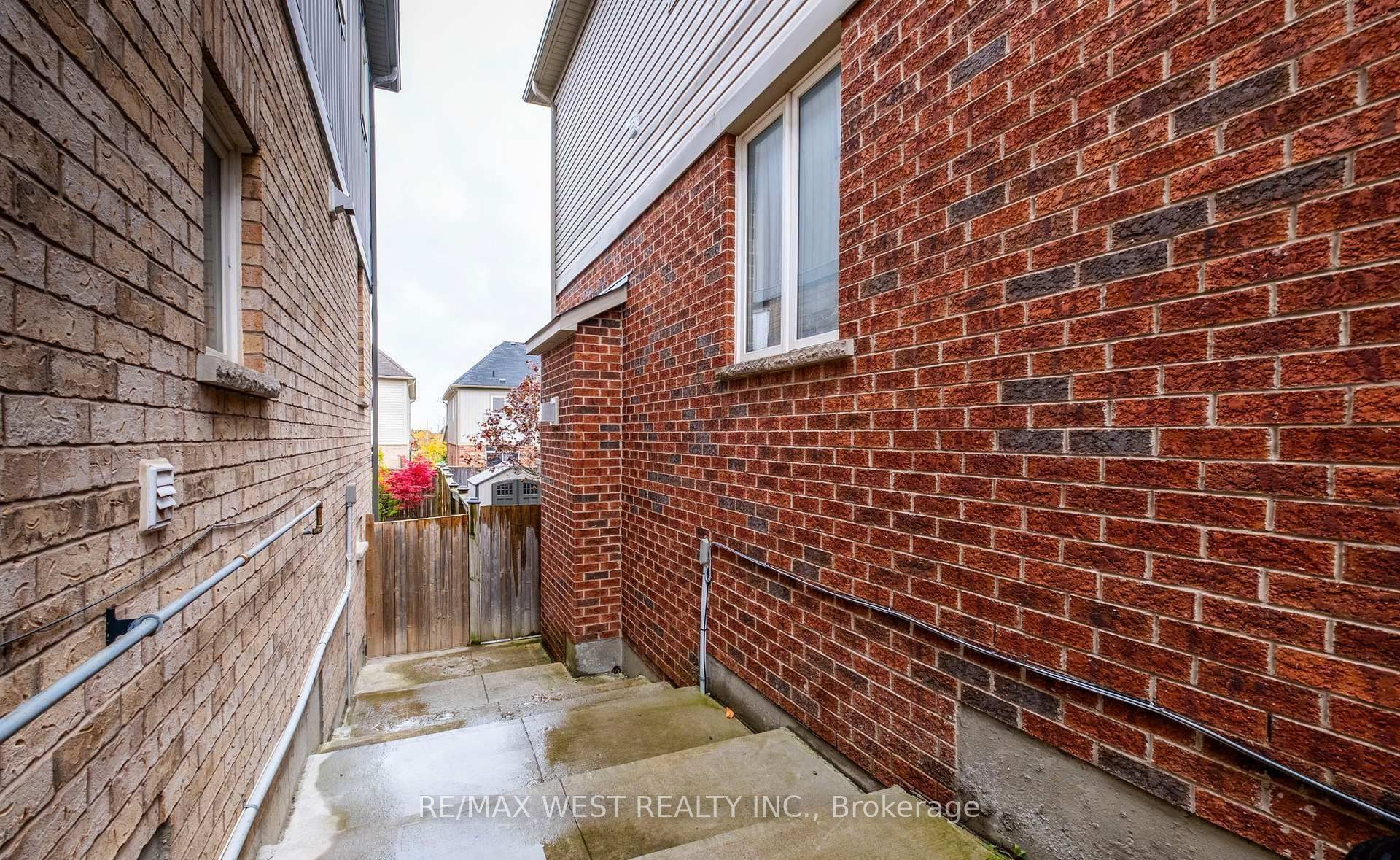 31 Buxton Lane Property Photo 40