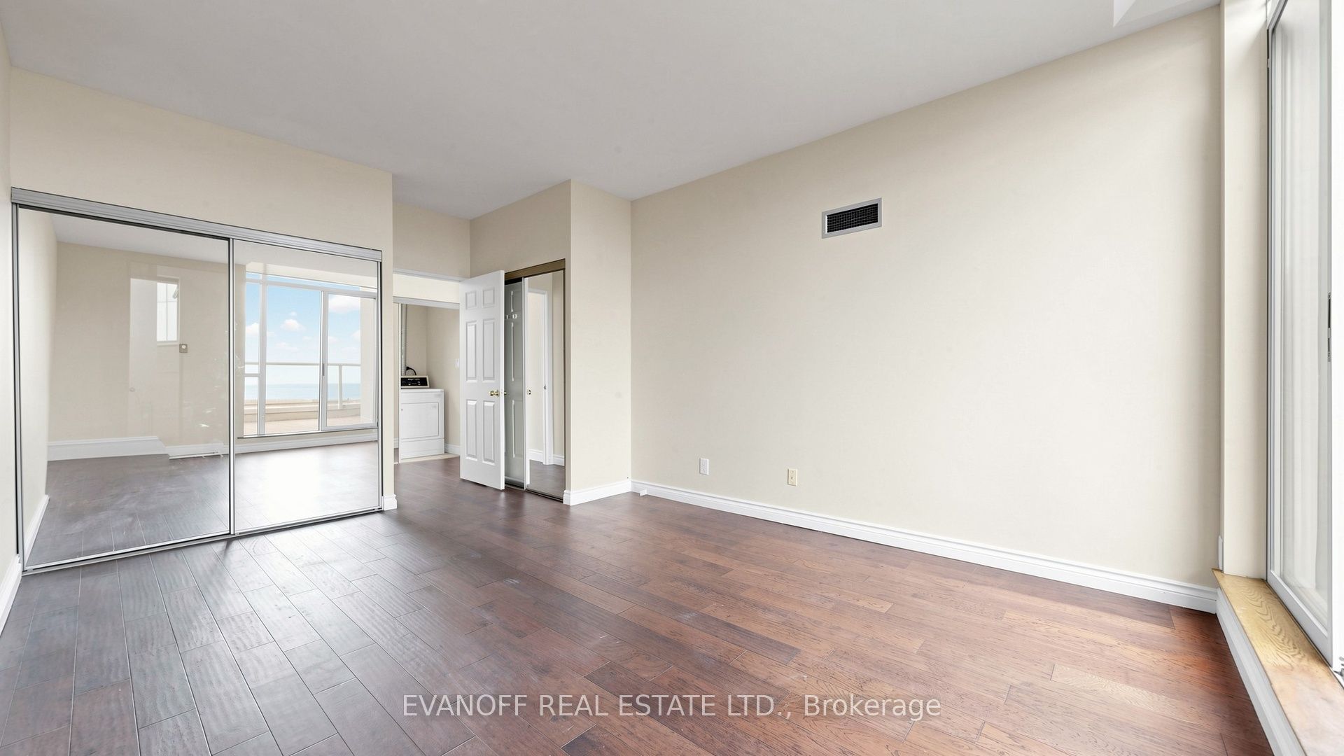 20 Guildwood Parkway 1406 Property Photo 32