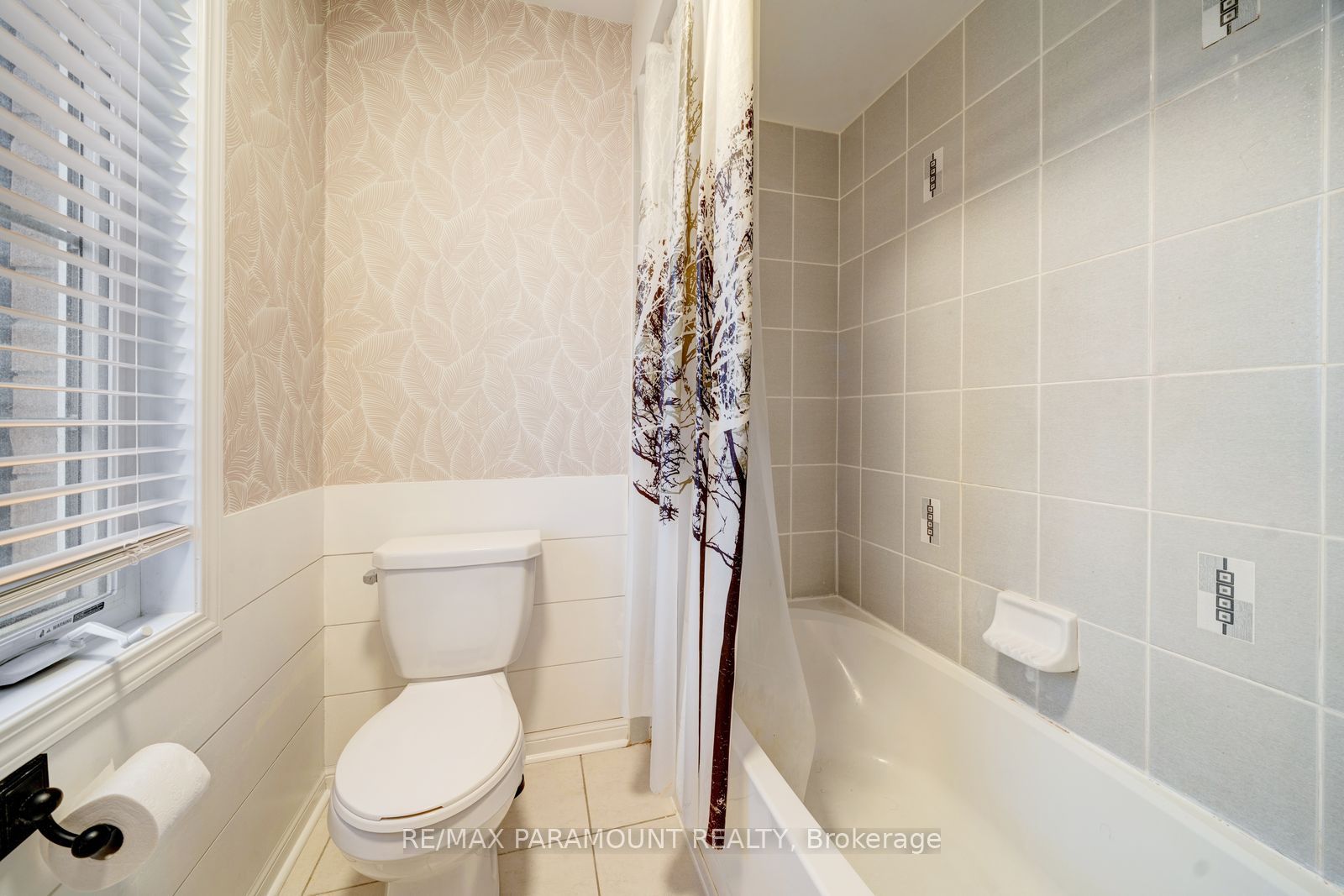 54 Sidney Rundle Avenue Property Photo 35