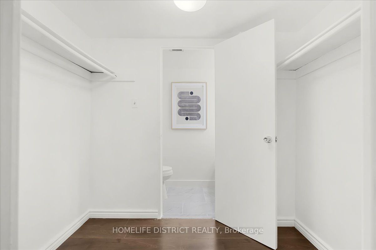 3420 Eglinton Avenue E 404 Property Photo 20