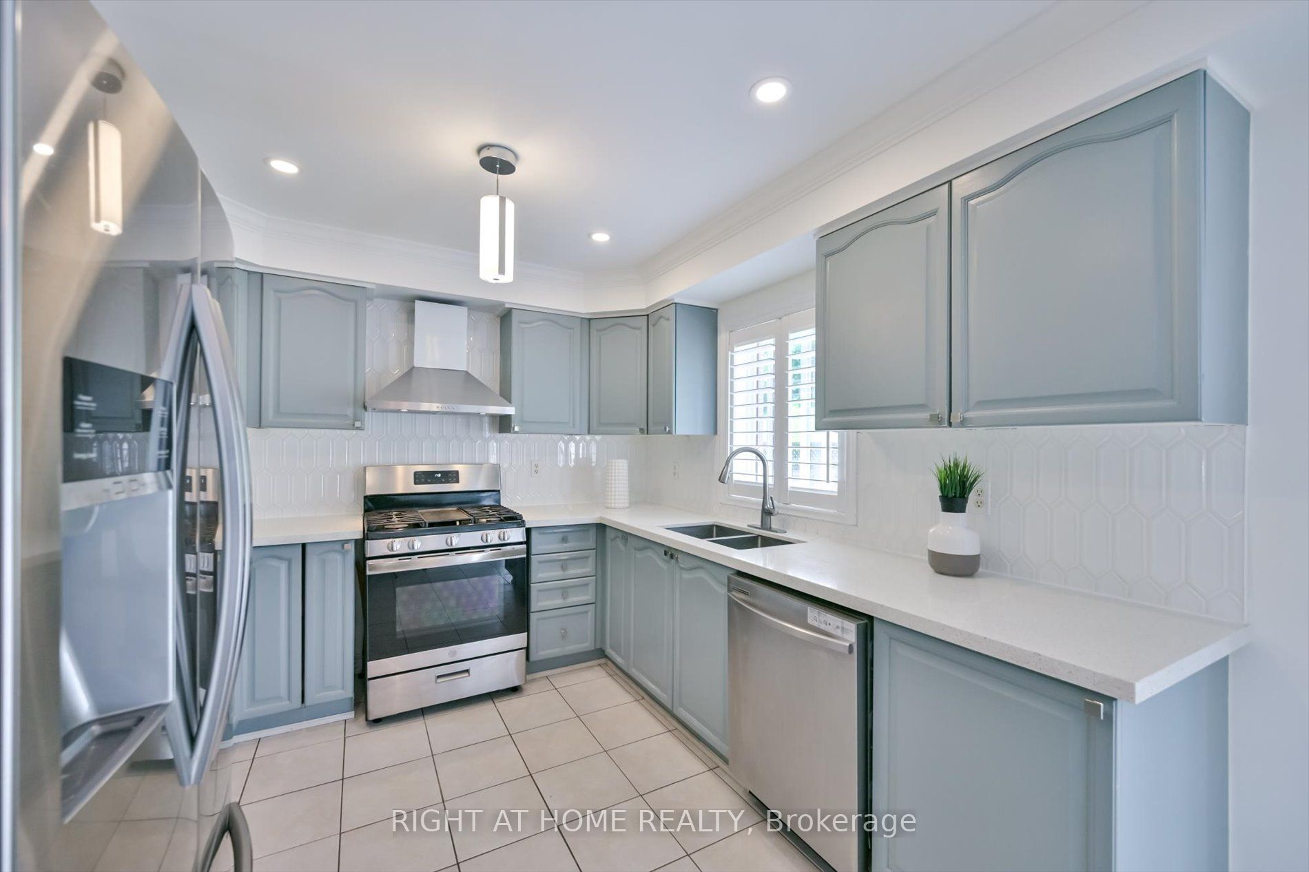 57 Hopkinson Crescent Property Photo 12