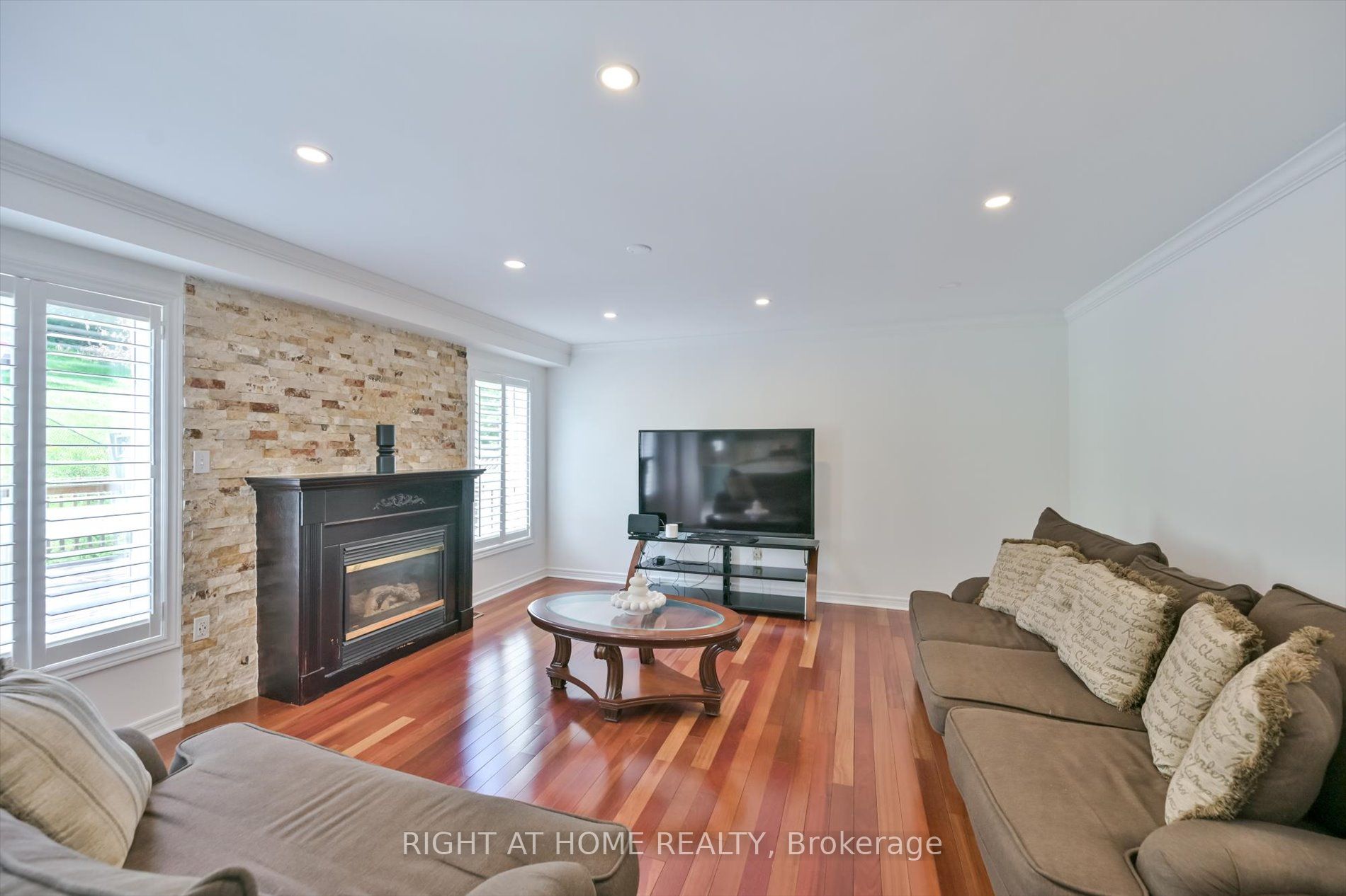 57 Hopkinson Crescent Property Photo 17