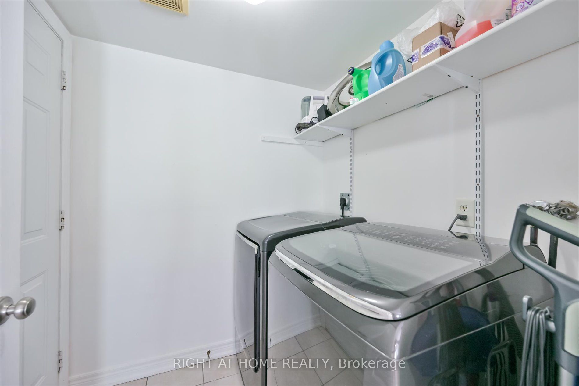 57 Hopkinson Crescent Property Photo 20