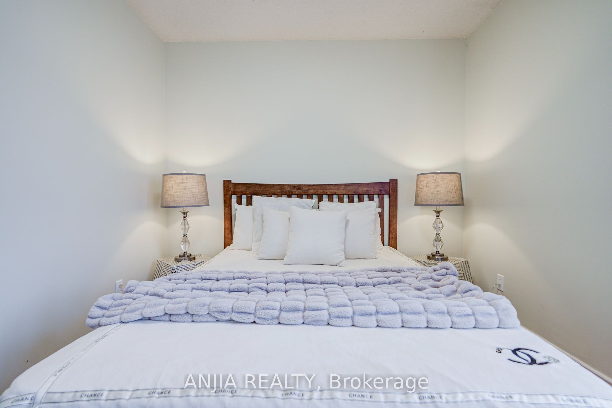 3 Mossbrook Crescent Property Photo 21